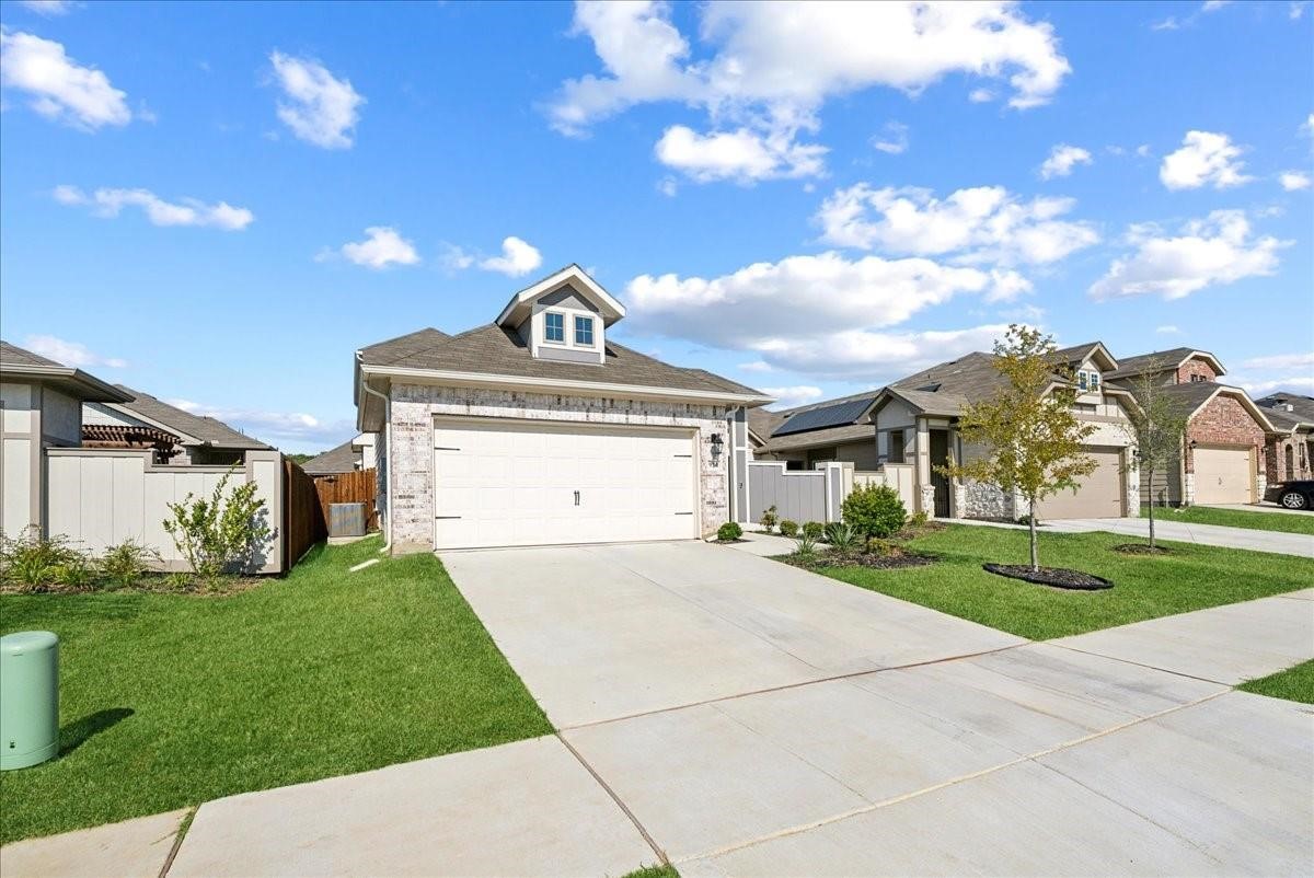 920 Cricket Street Aubrey TX 76227