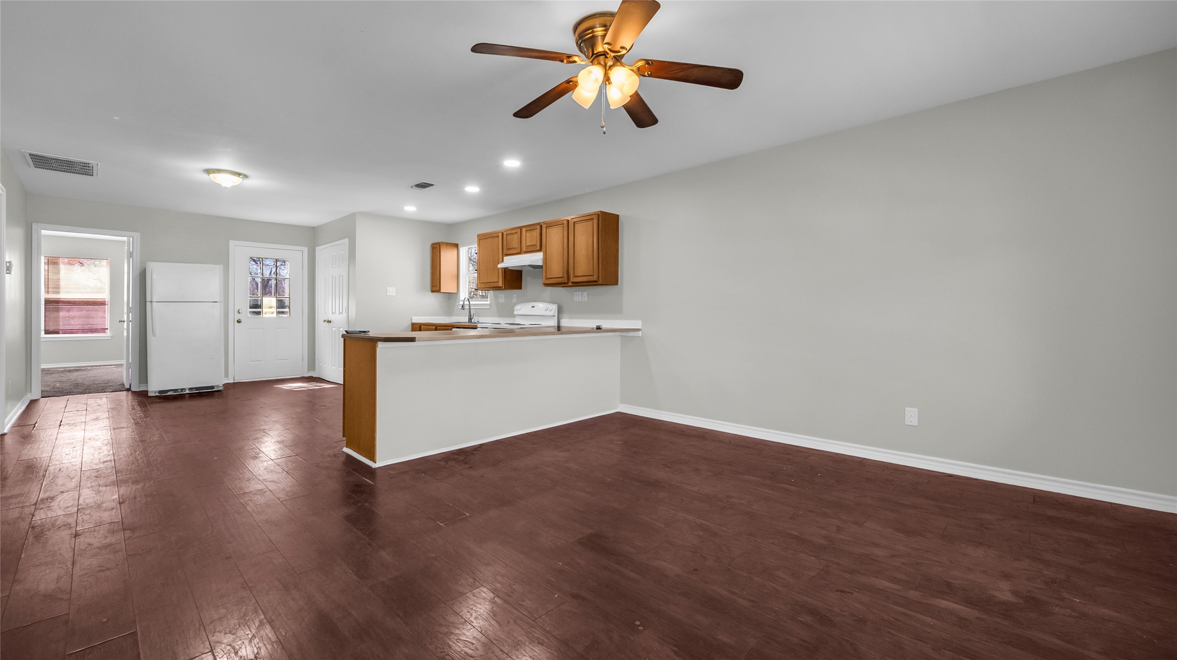 1602 W Elm Street Denison TX 75020