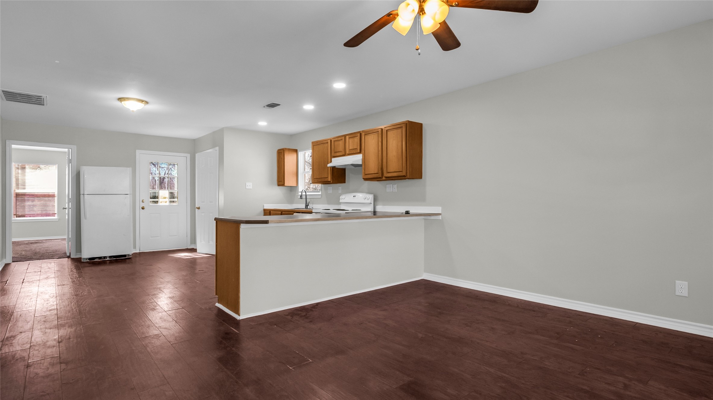 1602 W Elm Street Denison TX 75020