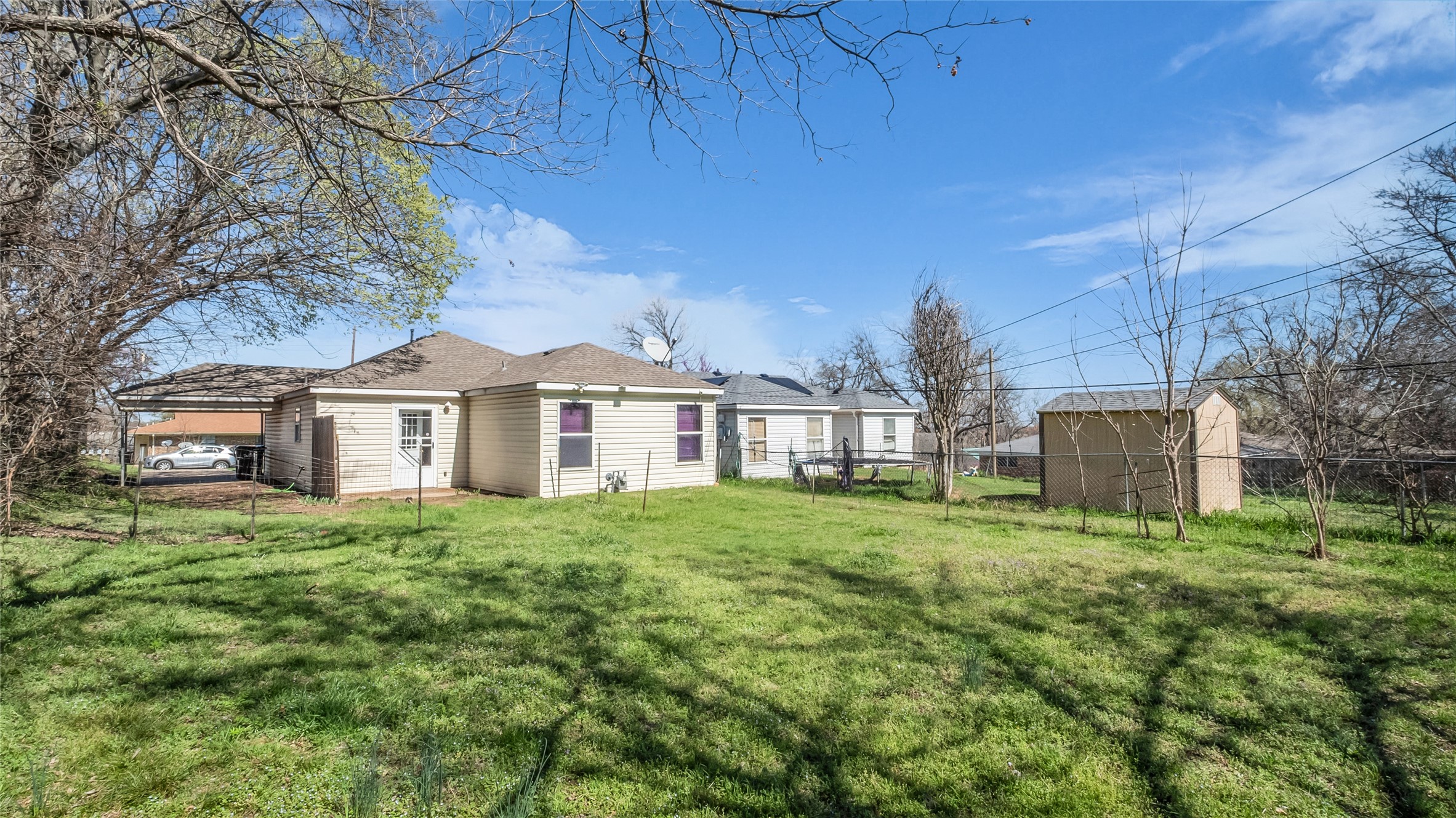 1602 W Elm Street Denison TX 75020