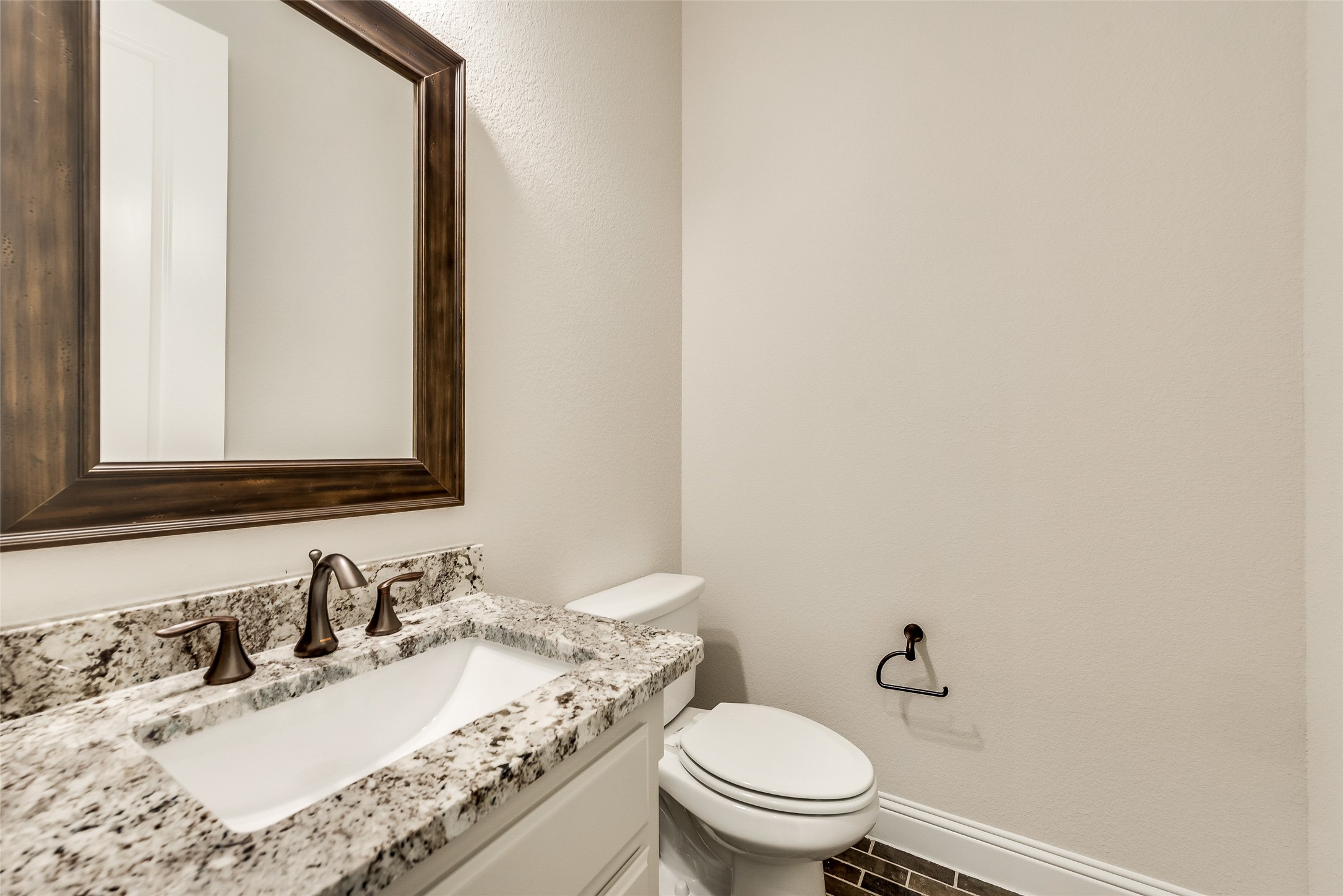 5901 The Esplanade Drive Mckinney TX 75070