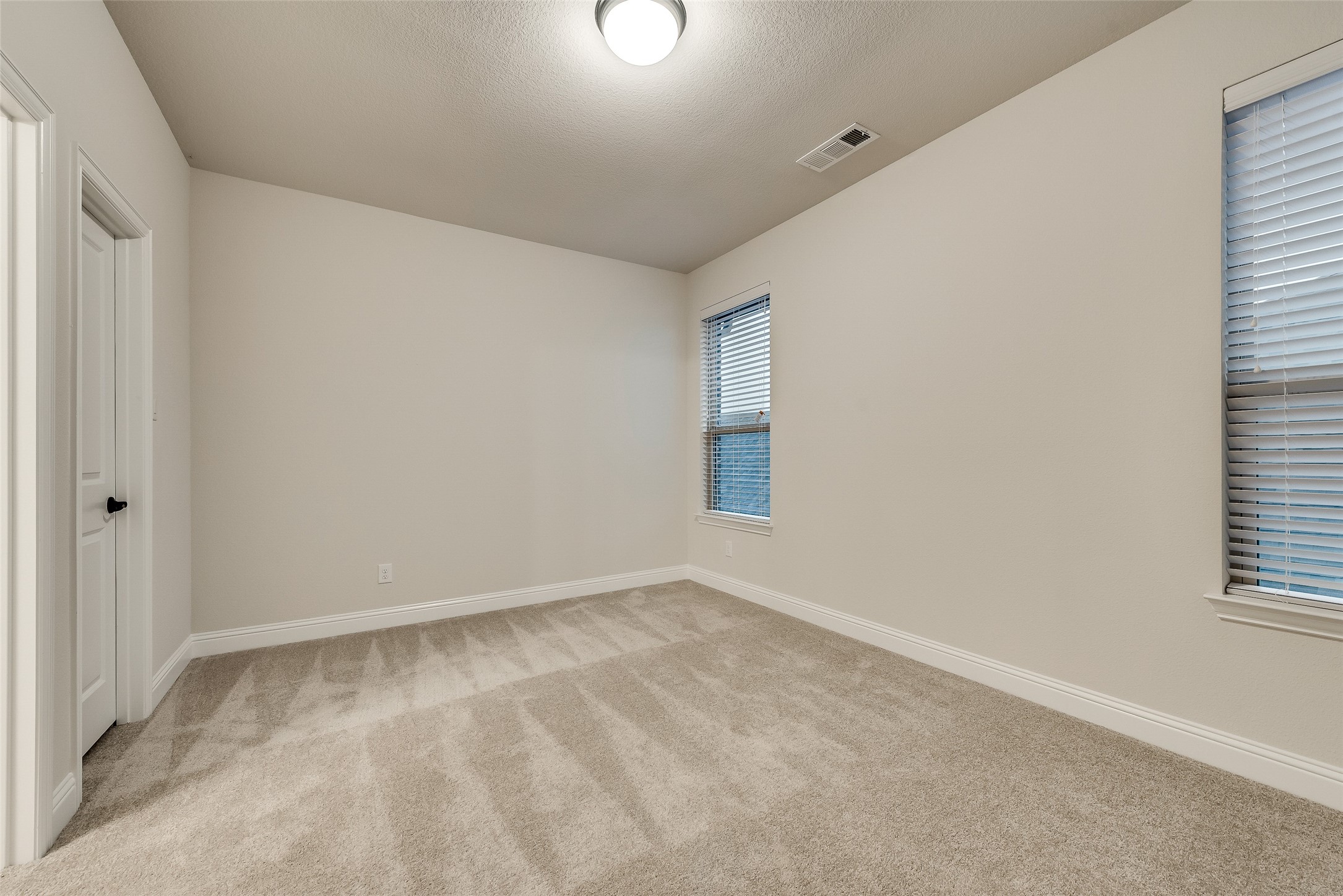 5901 The Esplanade Drive Mckinney TX 75070