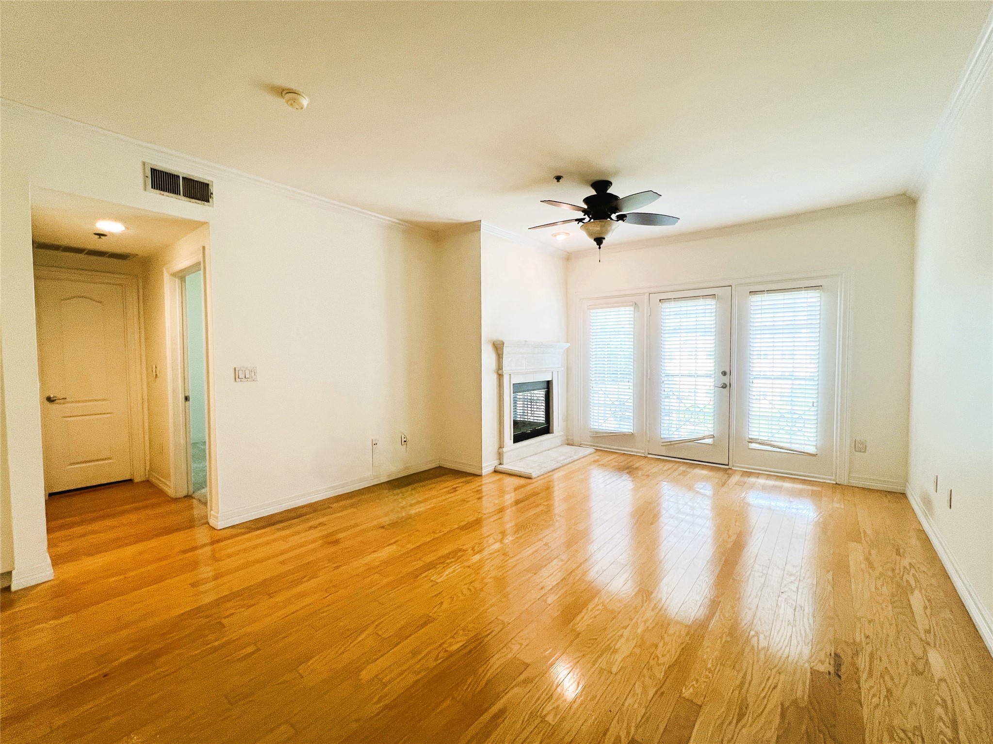 3400 Welborn Street Dallas TX 75219