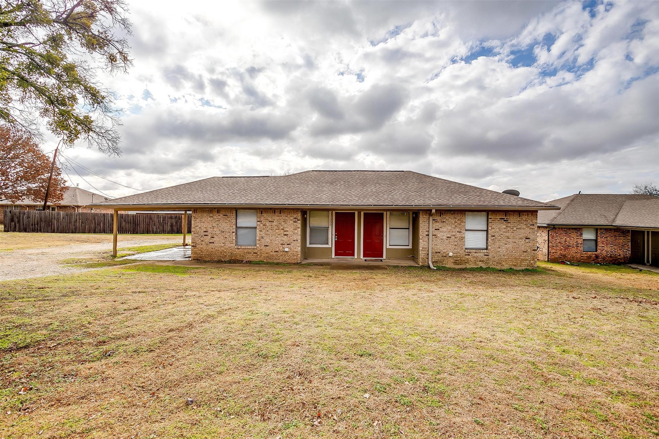1009 W 4th Street Keene TX 76059