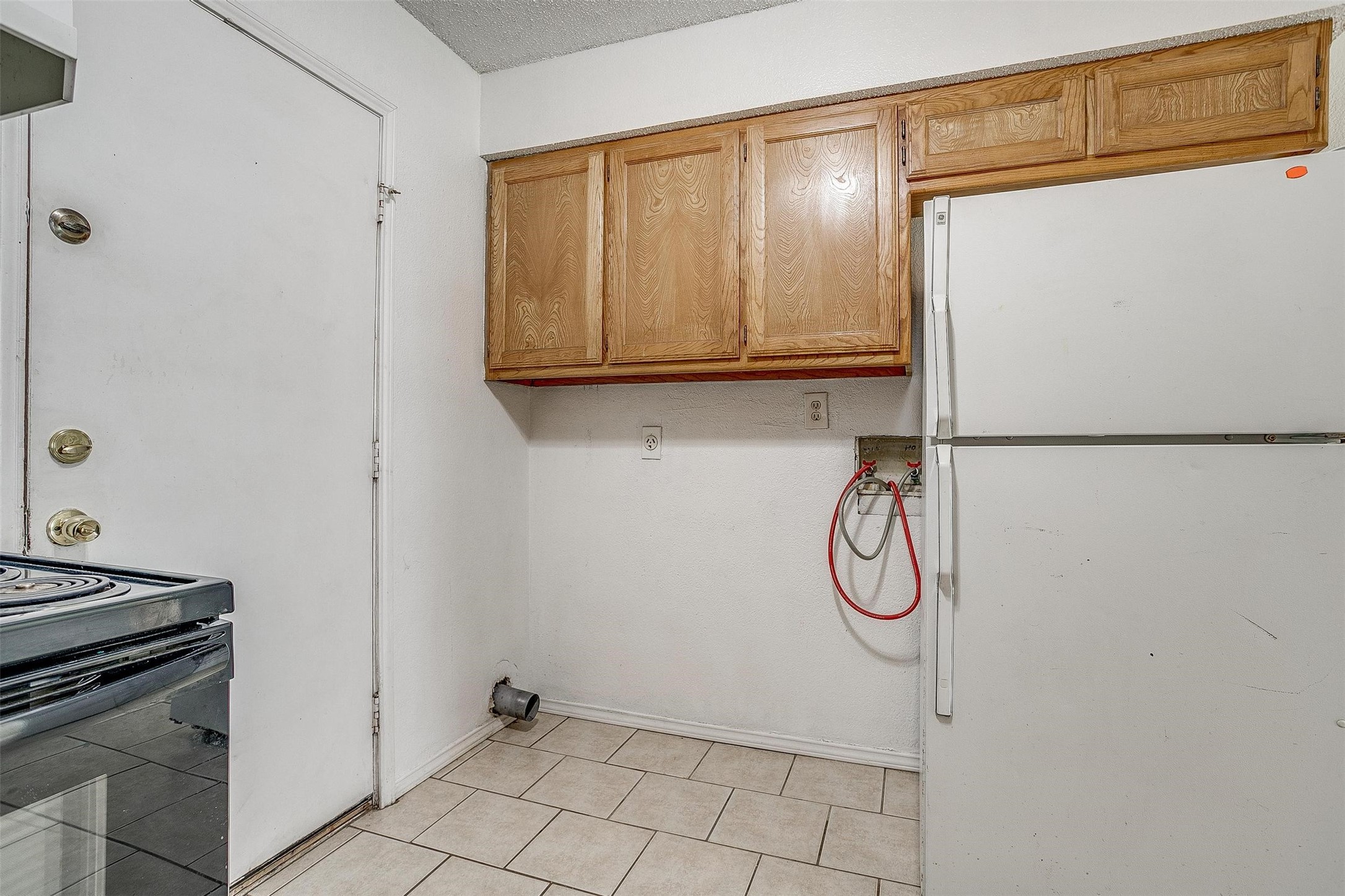 1009 W 4th Street Keene TX 76059