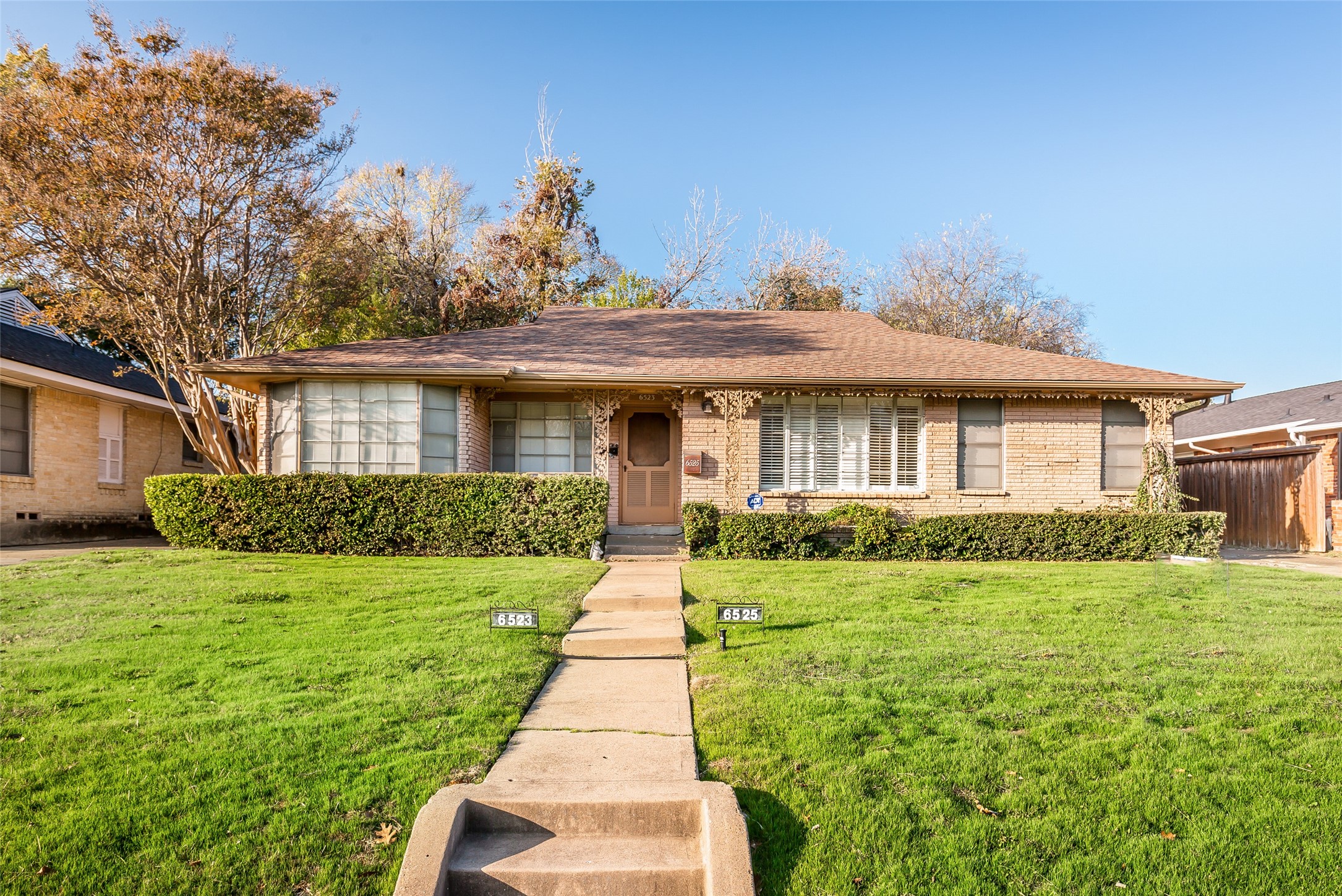 6523 E Mockingbird Lane Dallas TX 75214