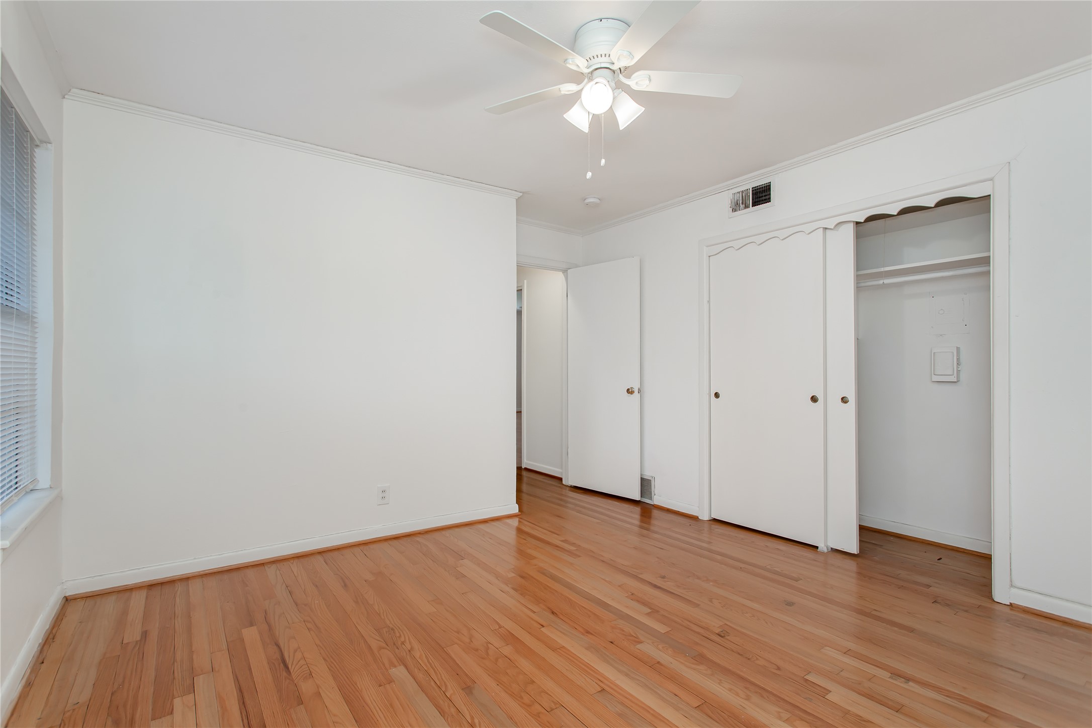 6523 E Mockingbird Lane Dallas TX 75214
