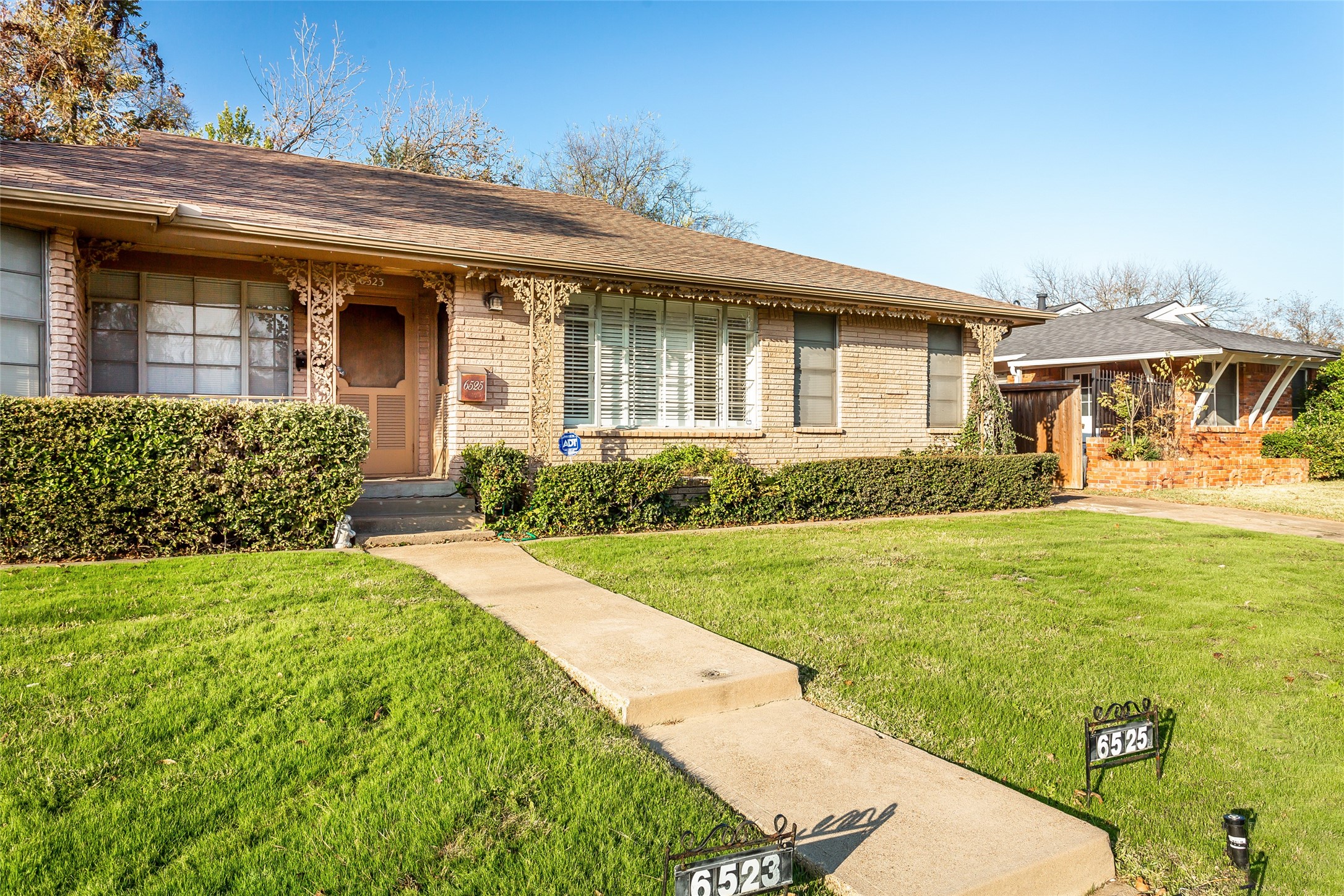 6523 E Mockingbird Lane Dallas TX 75214