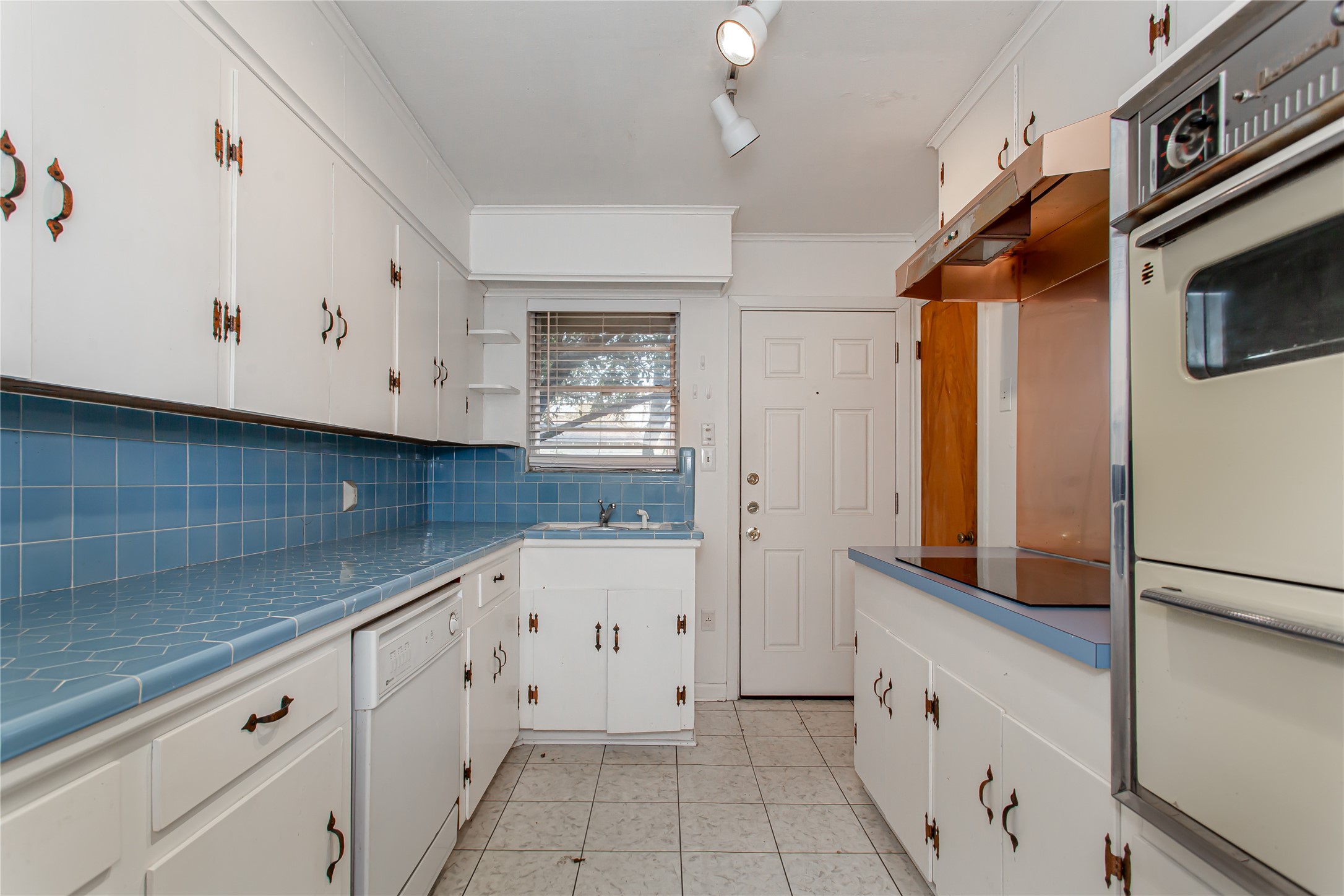 6523 E Mockingbird Lane Dallas TX 75214