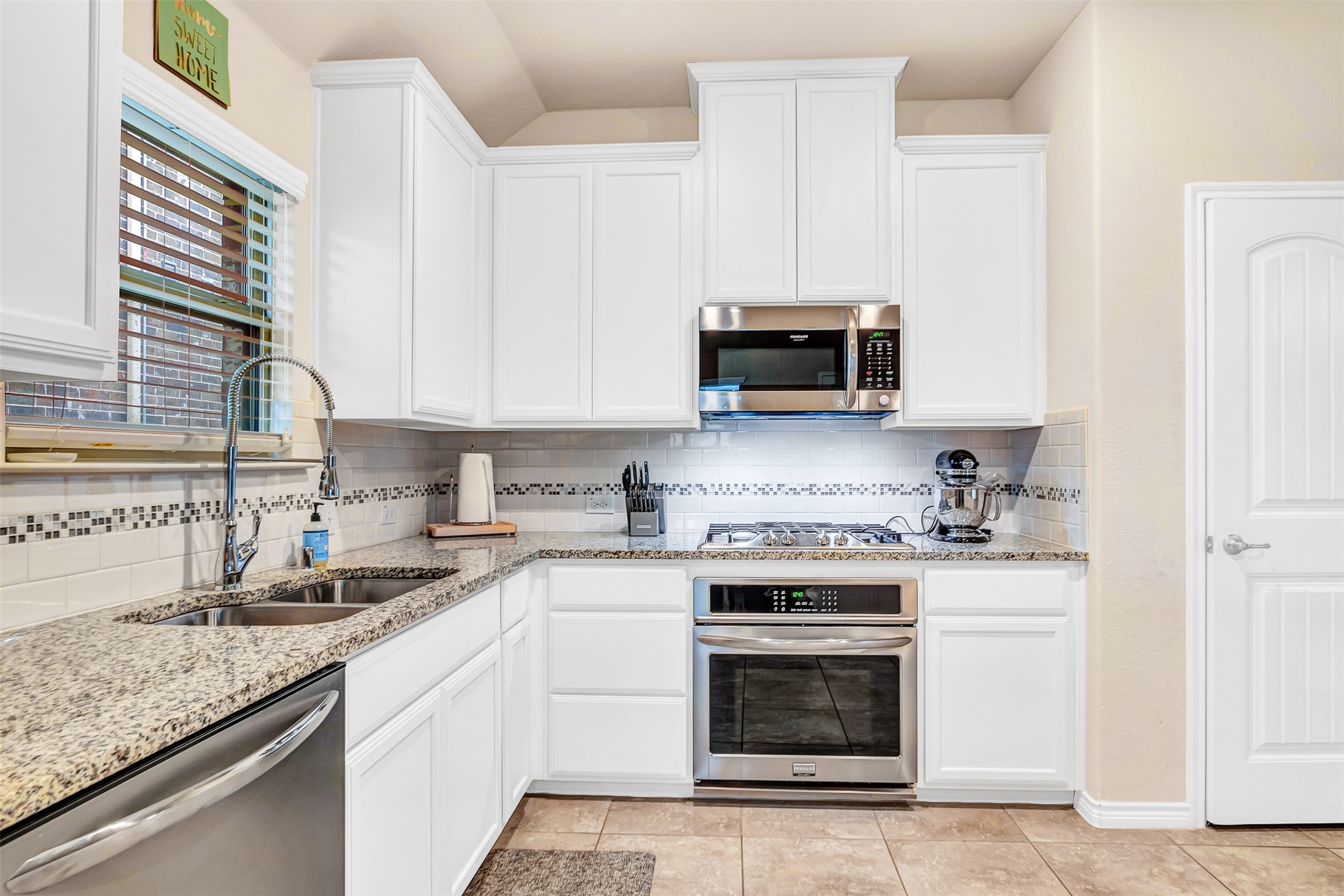 10100 Levelland Place Mckinney TX 75071