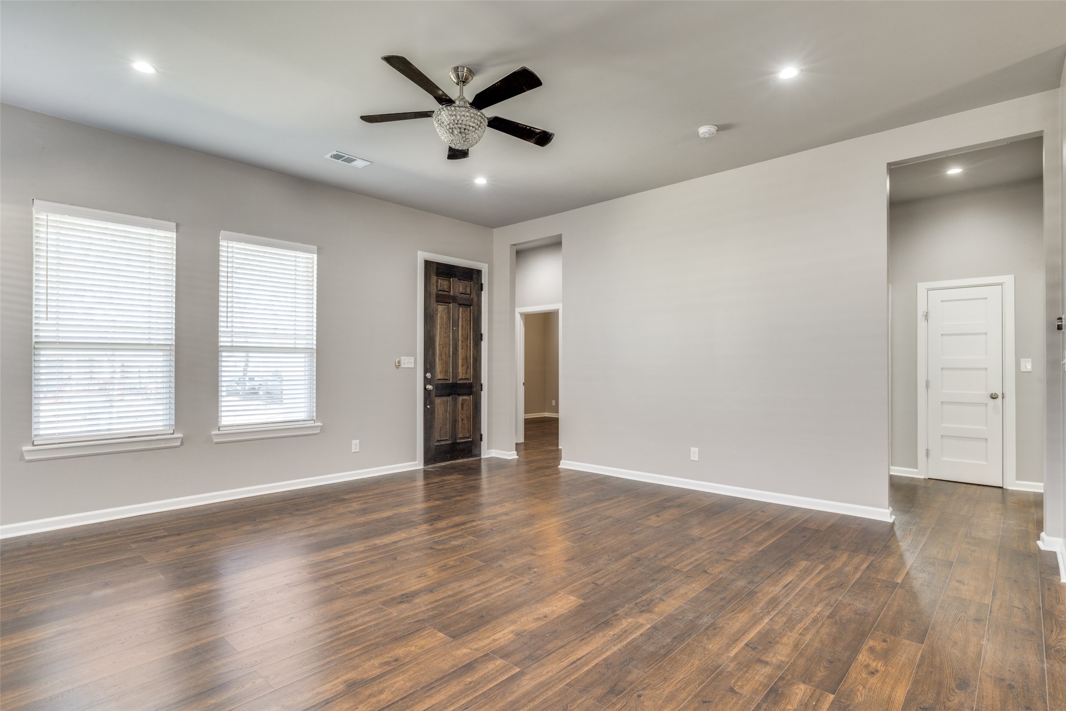 619 Buckalew Street Dallas TX 75208