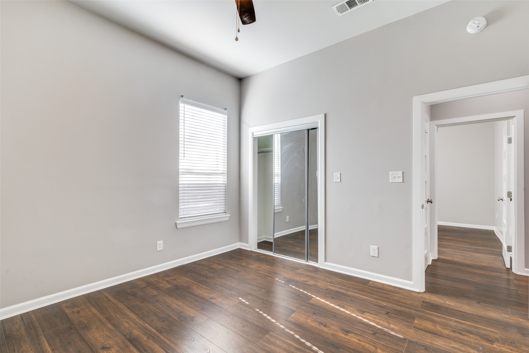 619 Buckalew Street Dallas TX 75208