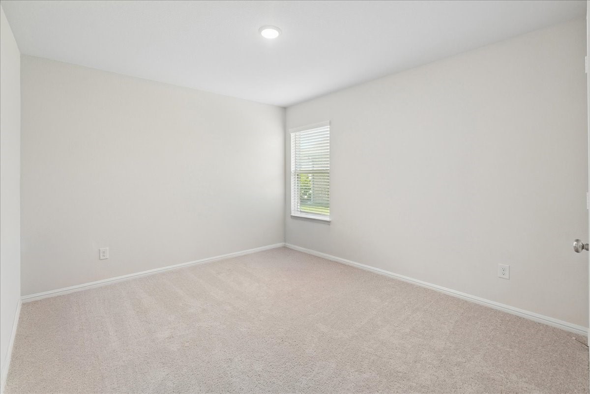 1004 Pineview Lane Crowley TX 76036
