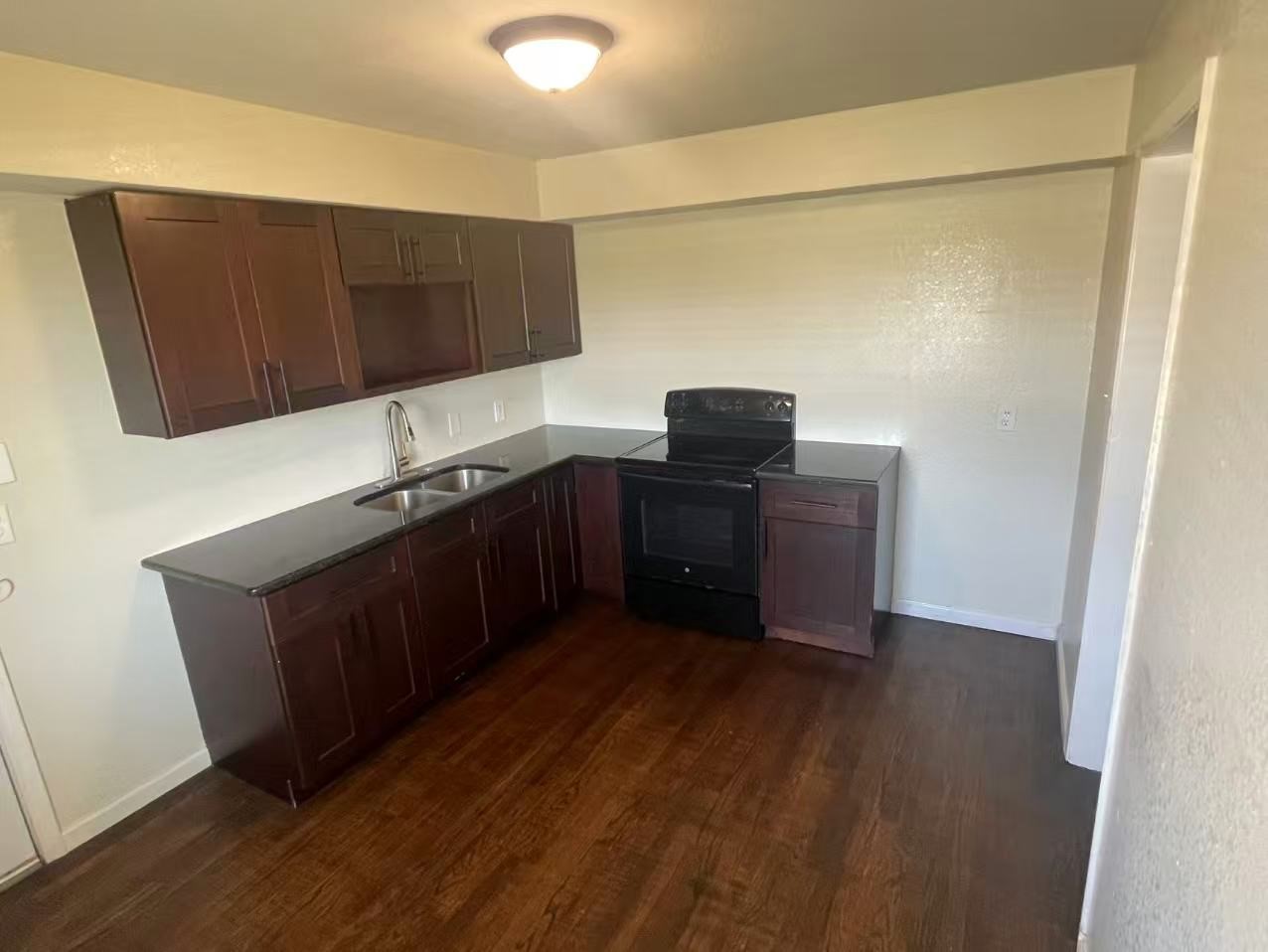 6728 K Avenue N Plano TX 75074