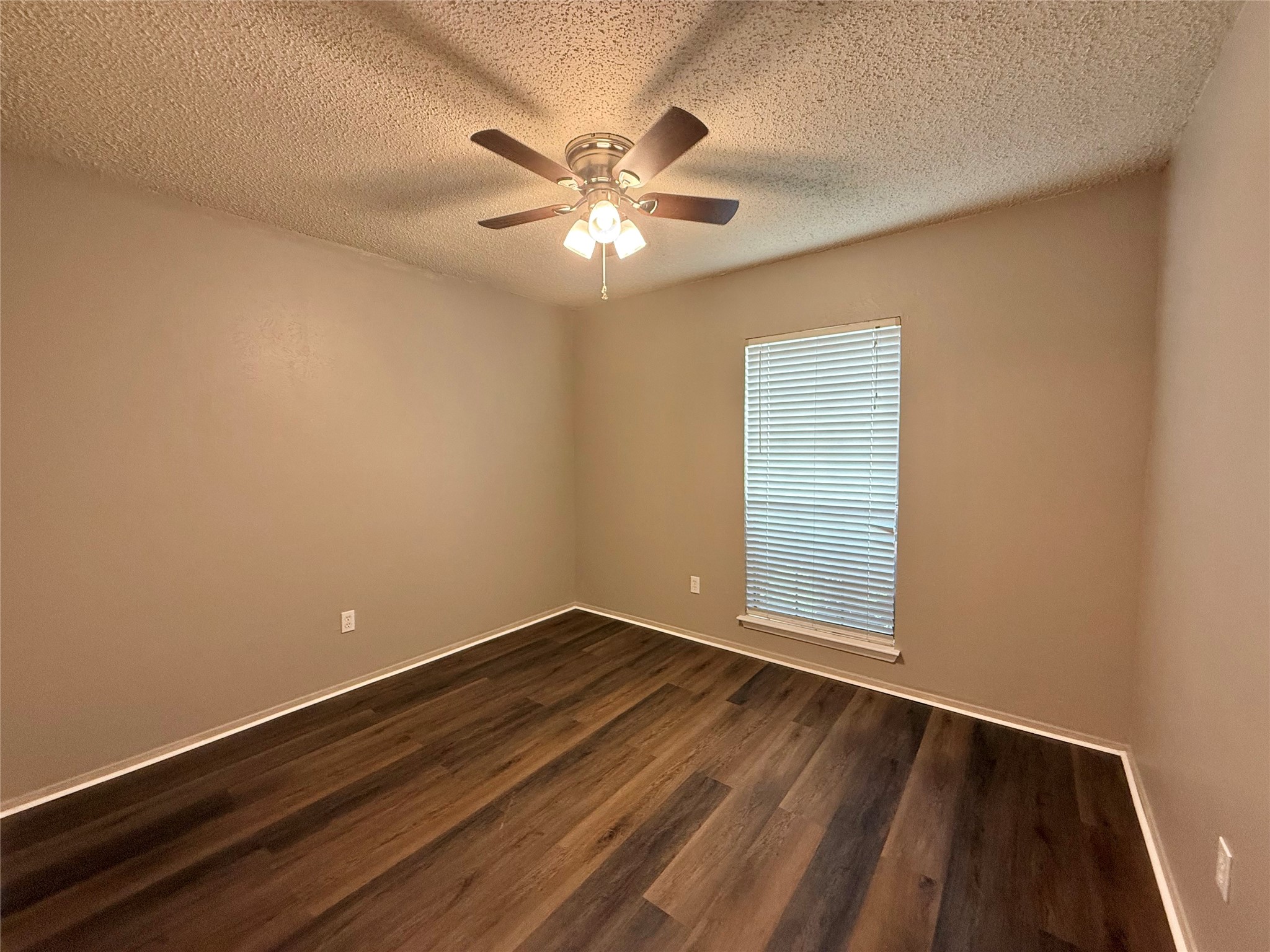 2834 Naples Drive Garland TX 75040