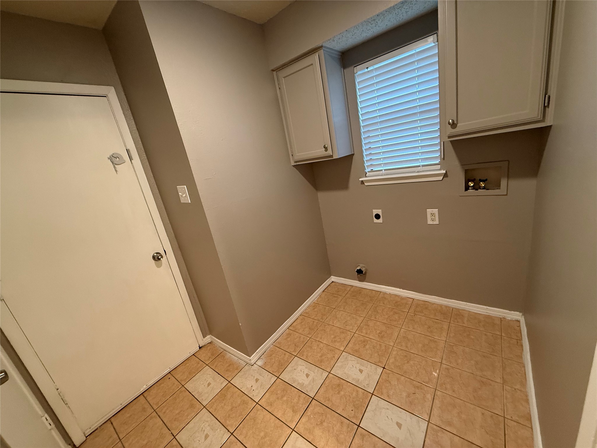 2834 Naples Drive Garland TX 75040