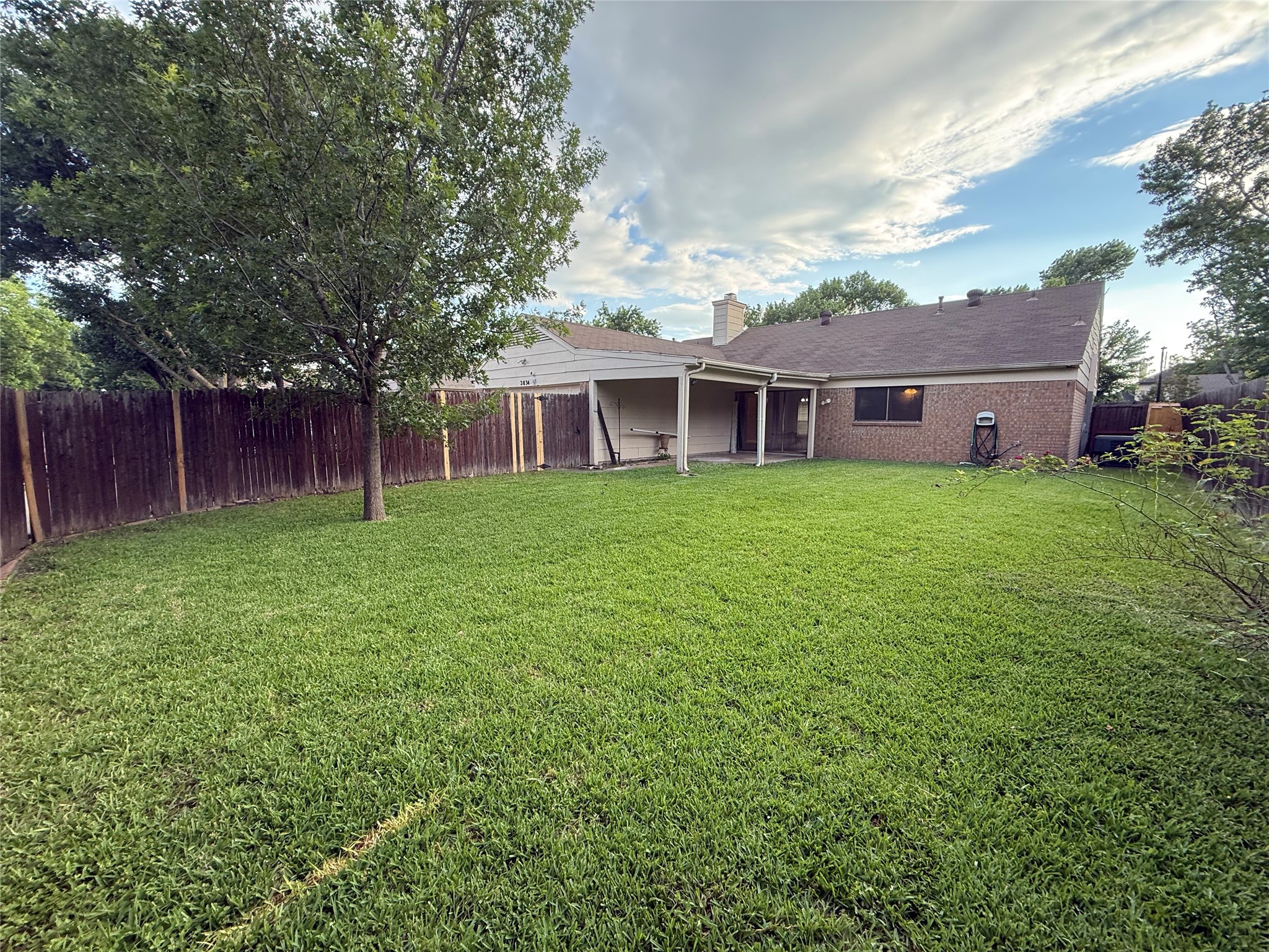 2834 Naples Drive Garland TX 75040