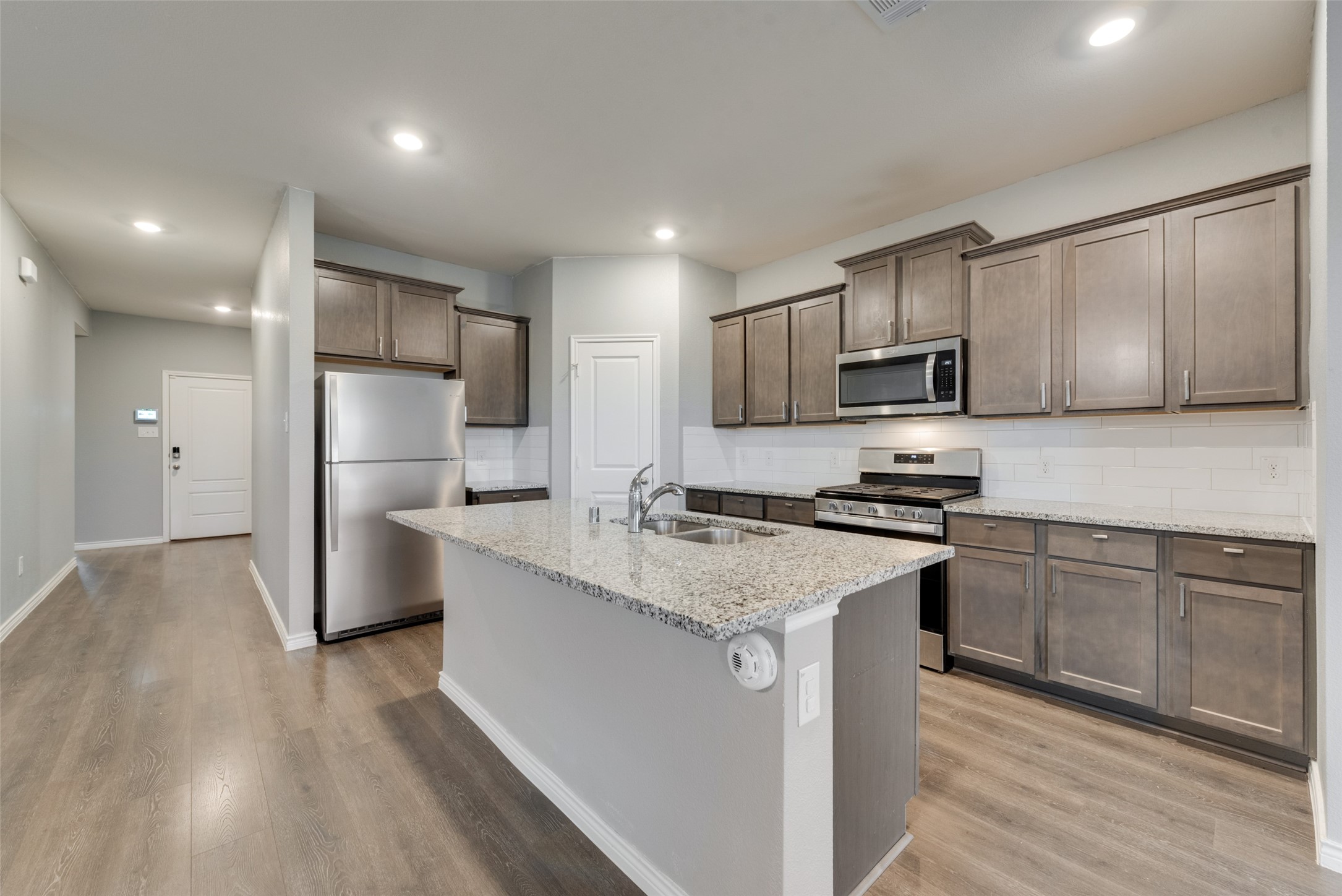 1501 Hidden Bluff Crossing Princeton TX 75407