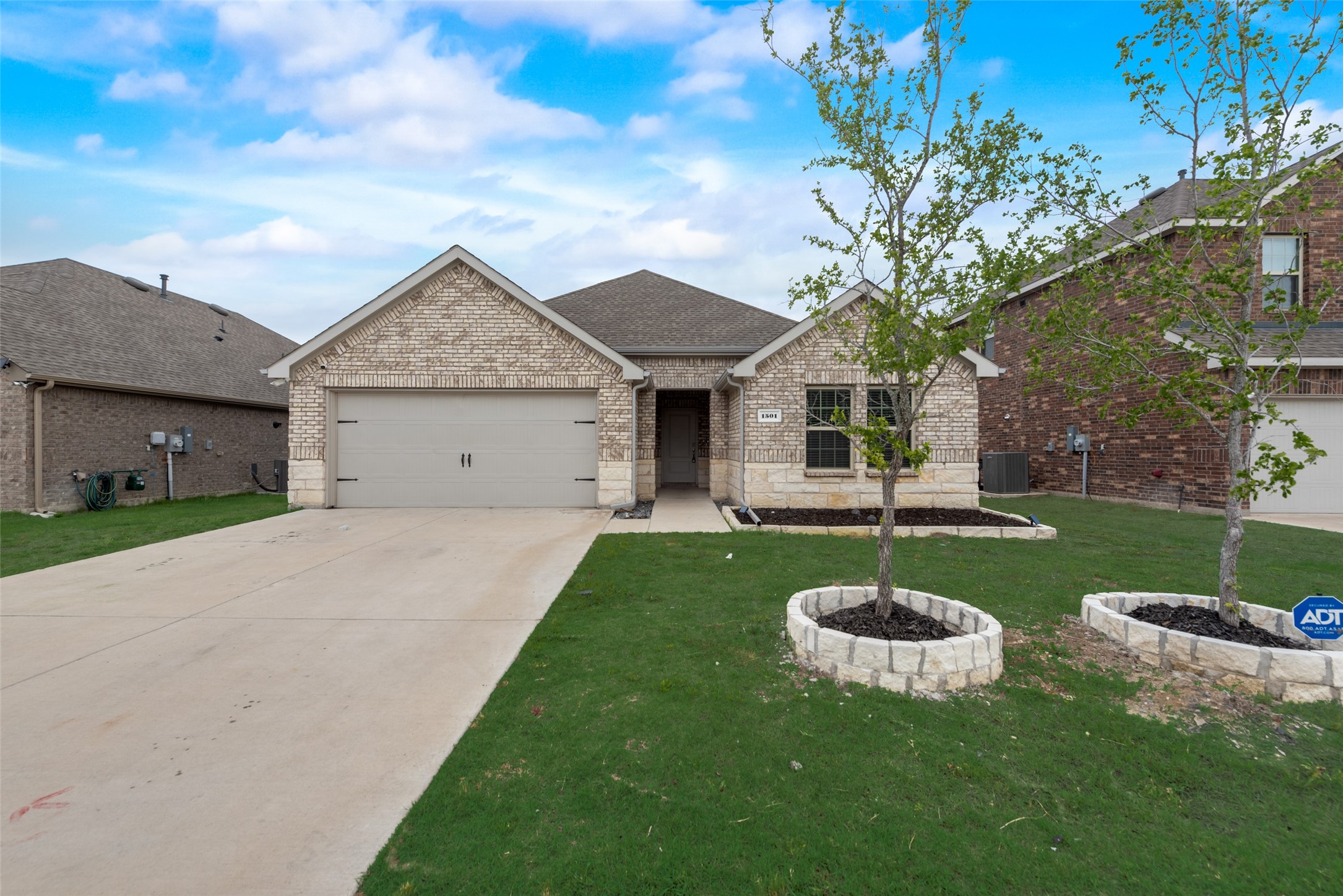 1501 Hidden Bluff Crossing Princeton TX 75407