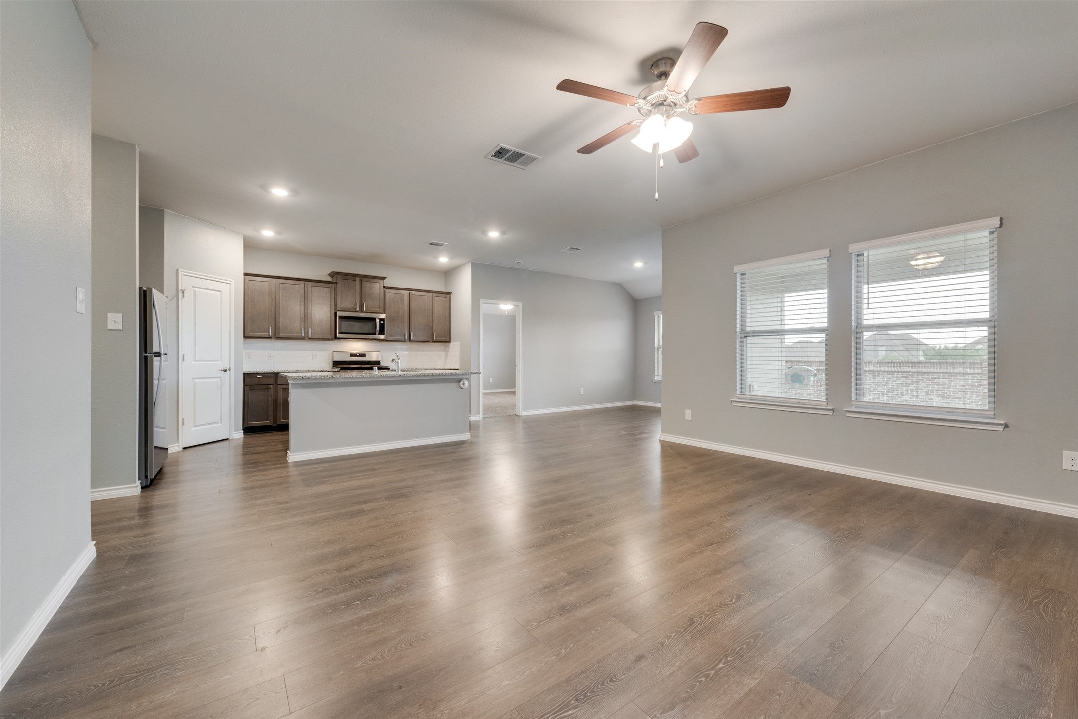 1501 Hidden Bluff Crossing Princeton TX 75407