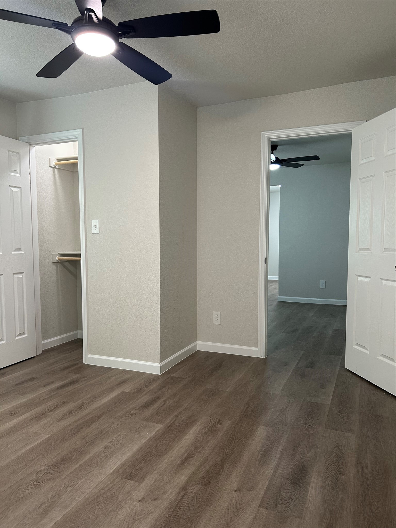 407 N Justin Avenue Dallas TX 75211
