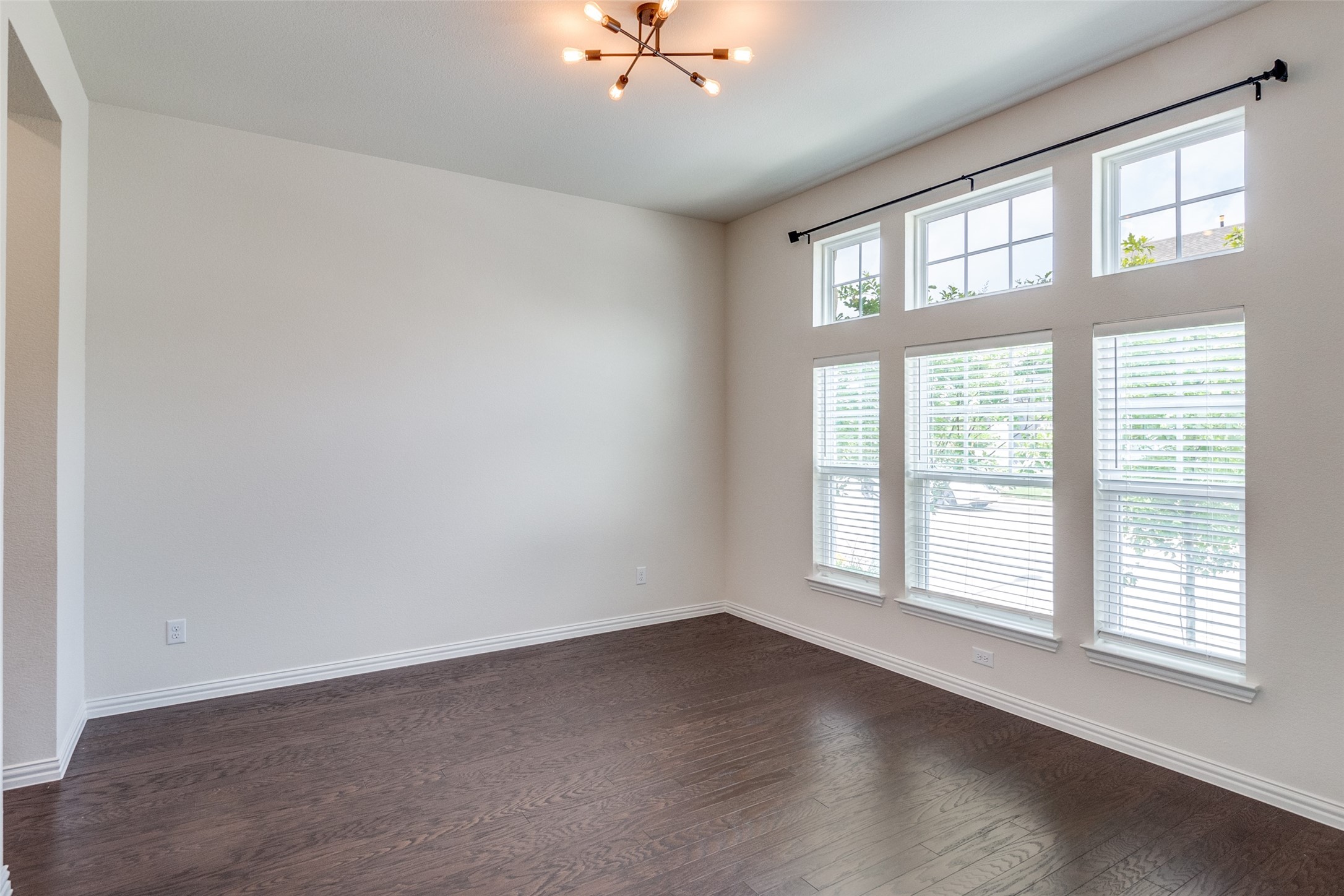 8026 Copper Way Dallas TX 75252