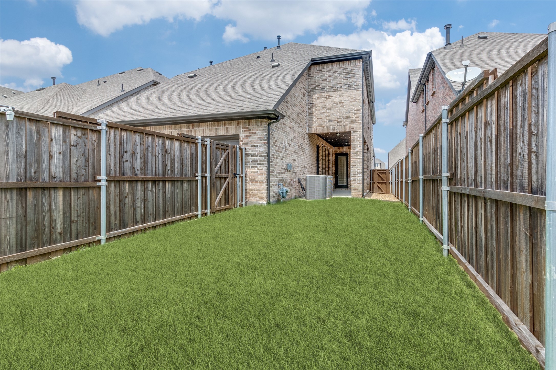 8026 Copper Way Dallas TX 75252