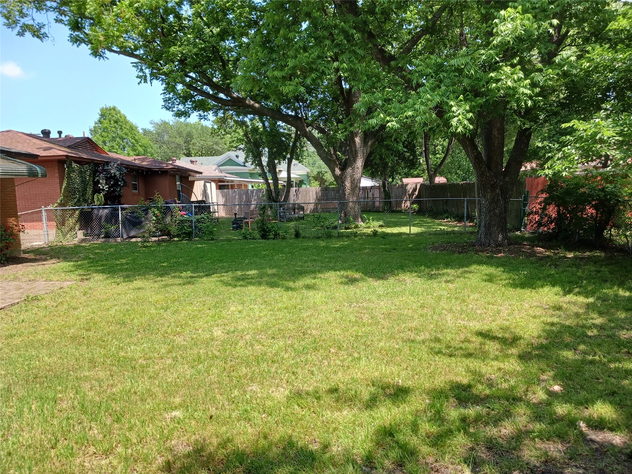 1102 11th Street Plano TX 75074