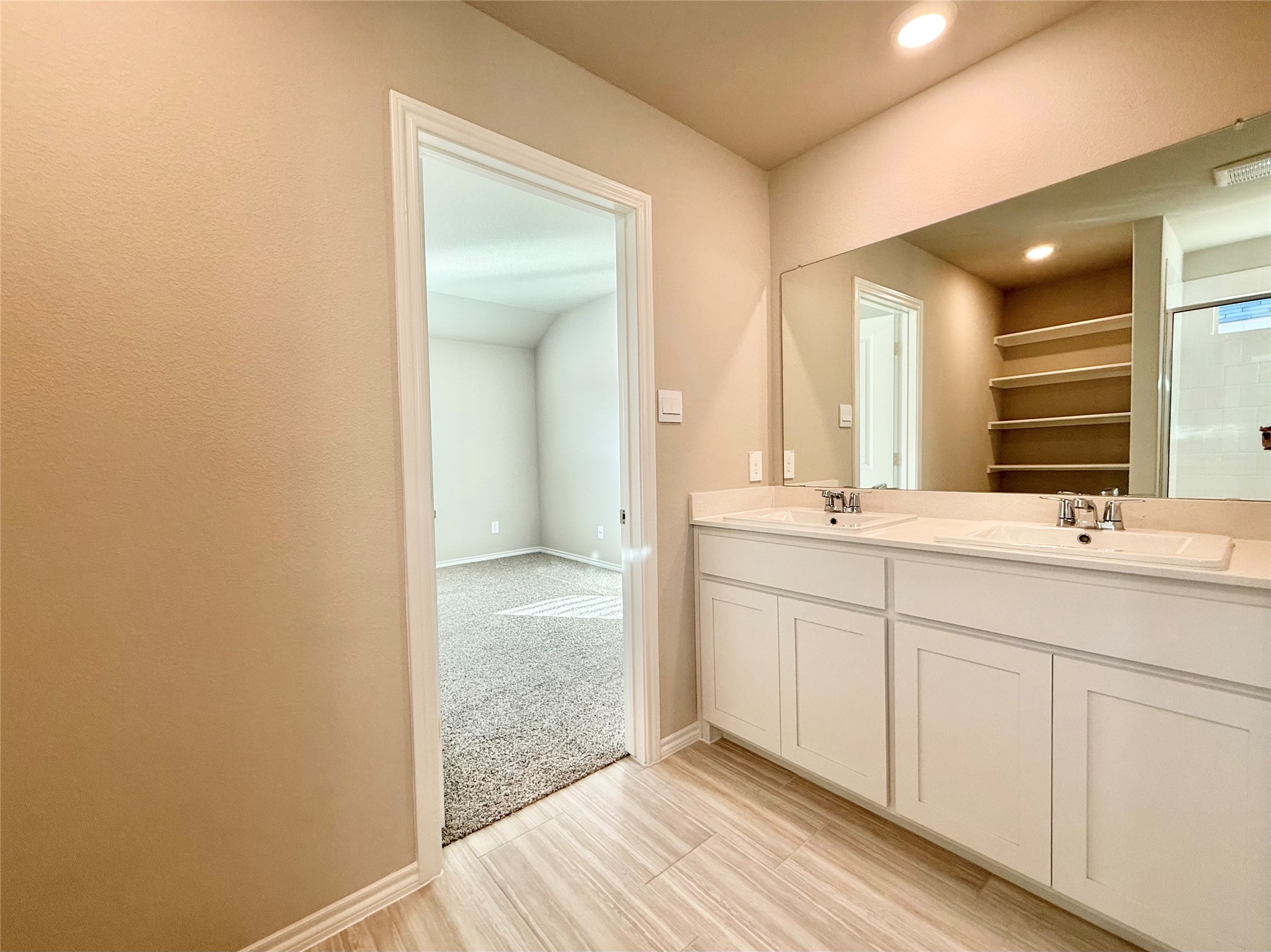 8437 Hollymead Lane Fort Worth TX 76131