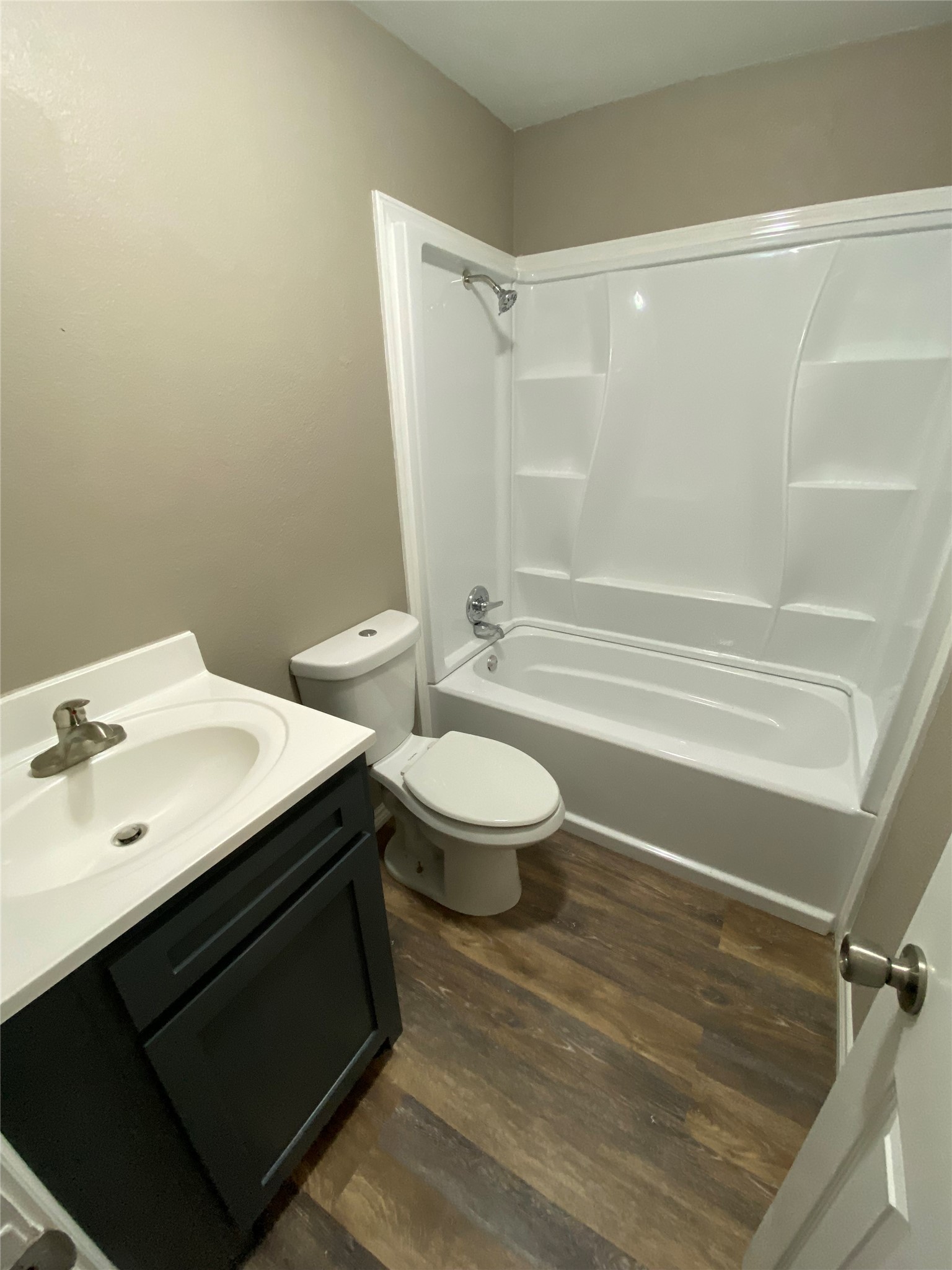 1502 Daffan Avenue Ennis TX 75119
