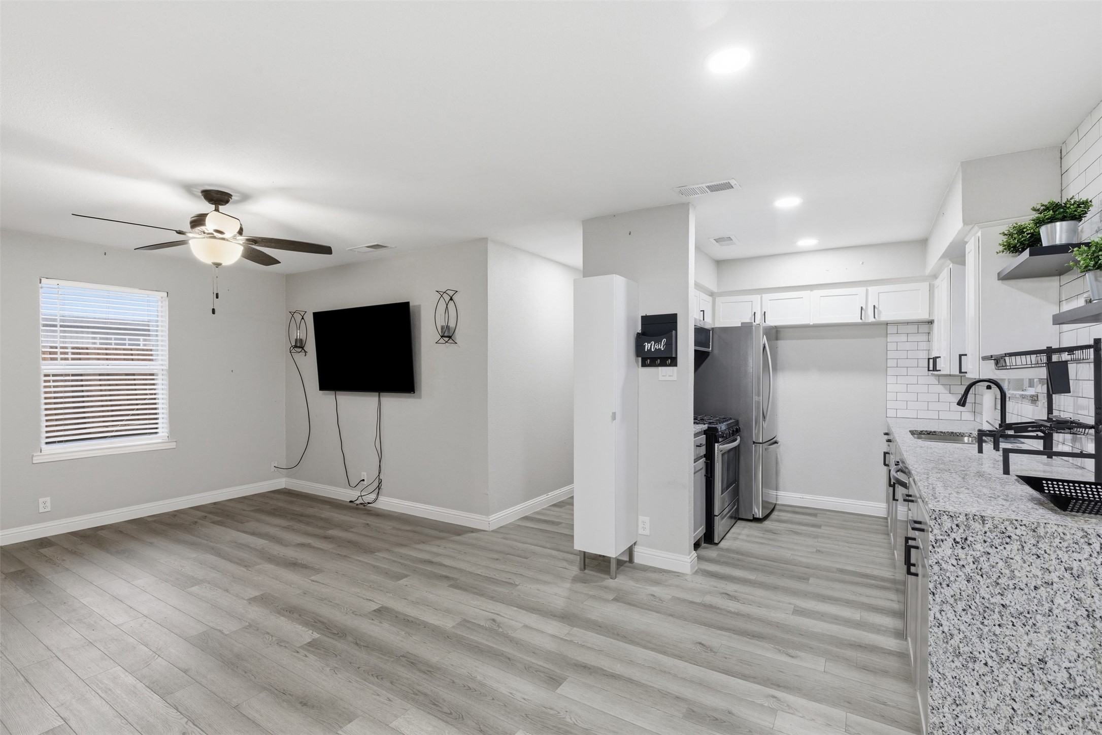 729 Hettie Street Denton TX 76209