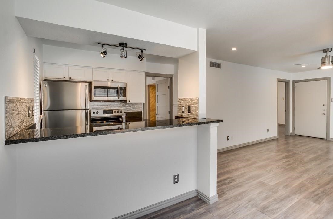 2800 Douglas Avenue Dallas TX 75219