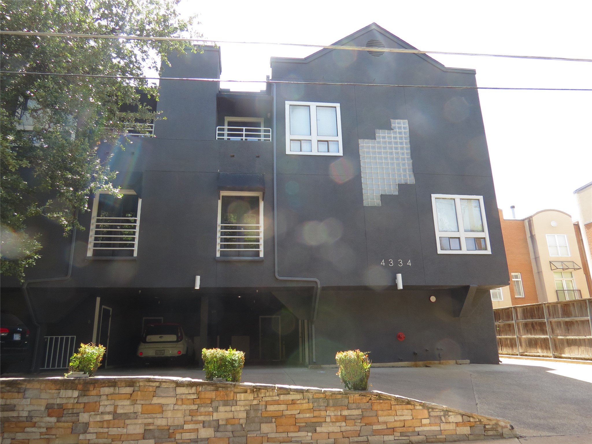 4334 Buena Vista Street Dallas TX 75205