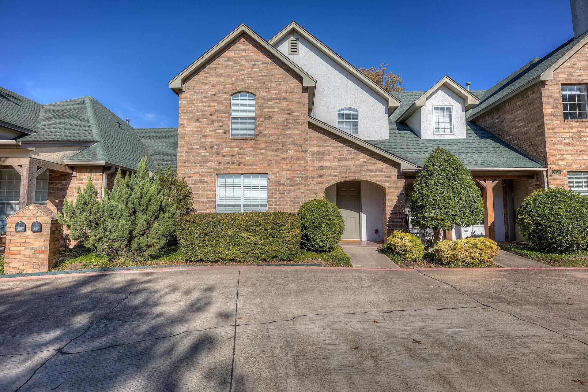 5855 Pecan Chase Benbrook TX 76132