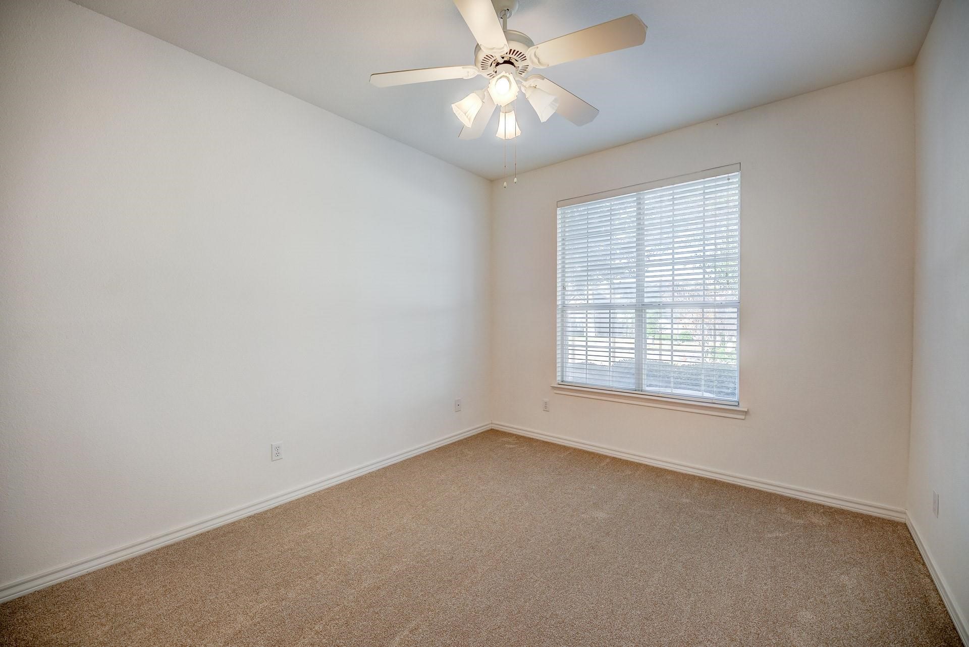 5855 Pecan Chase Benbrook TX 76132
