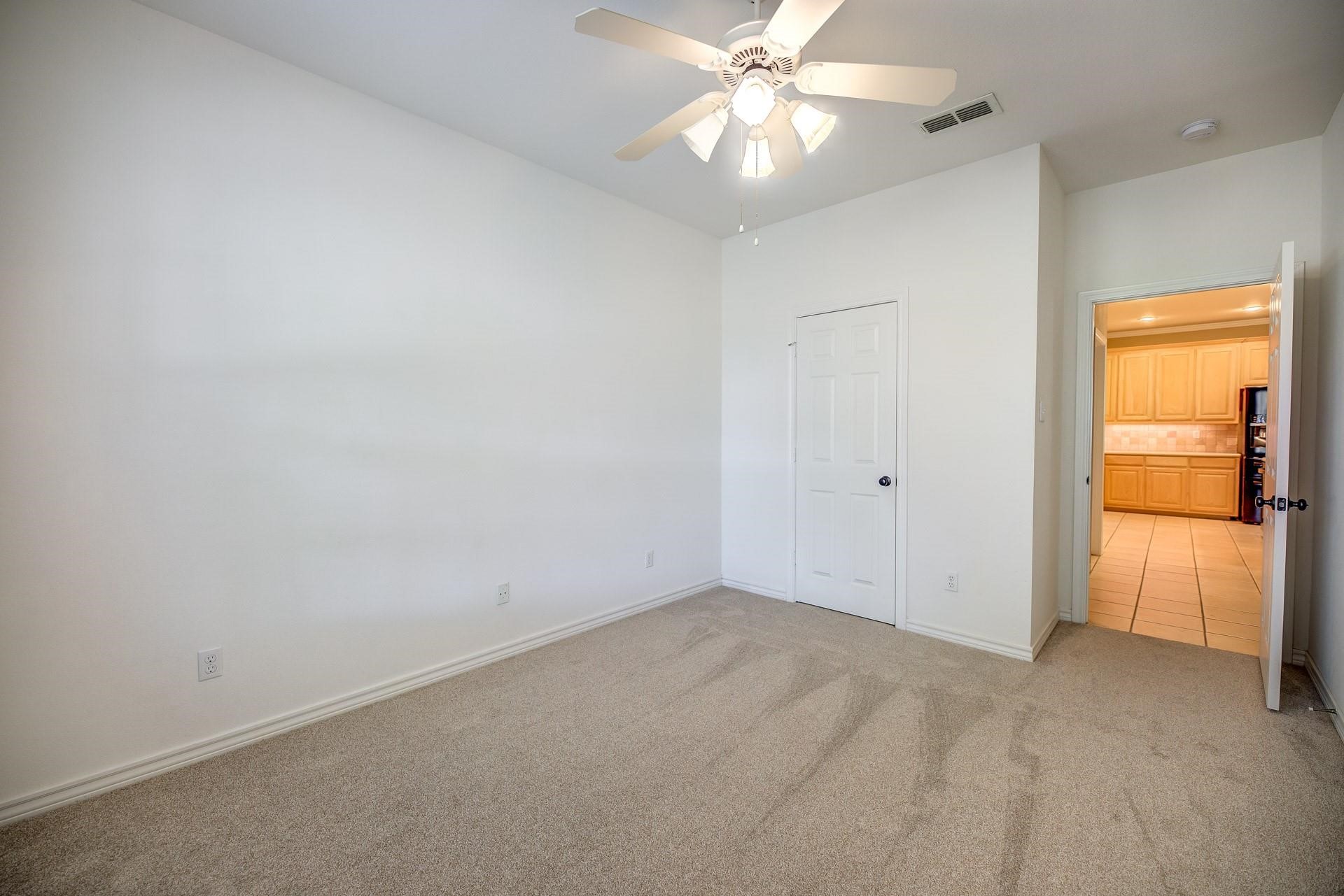 5855 Pecan Chase Benbrook TX 76132