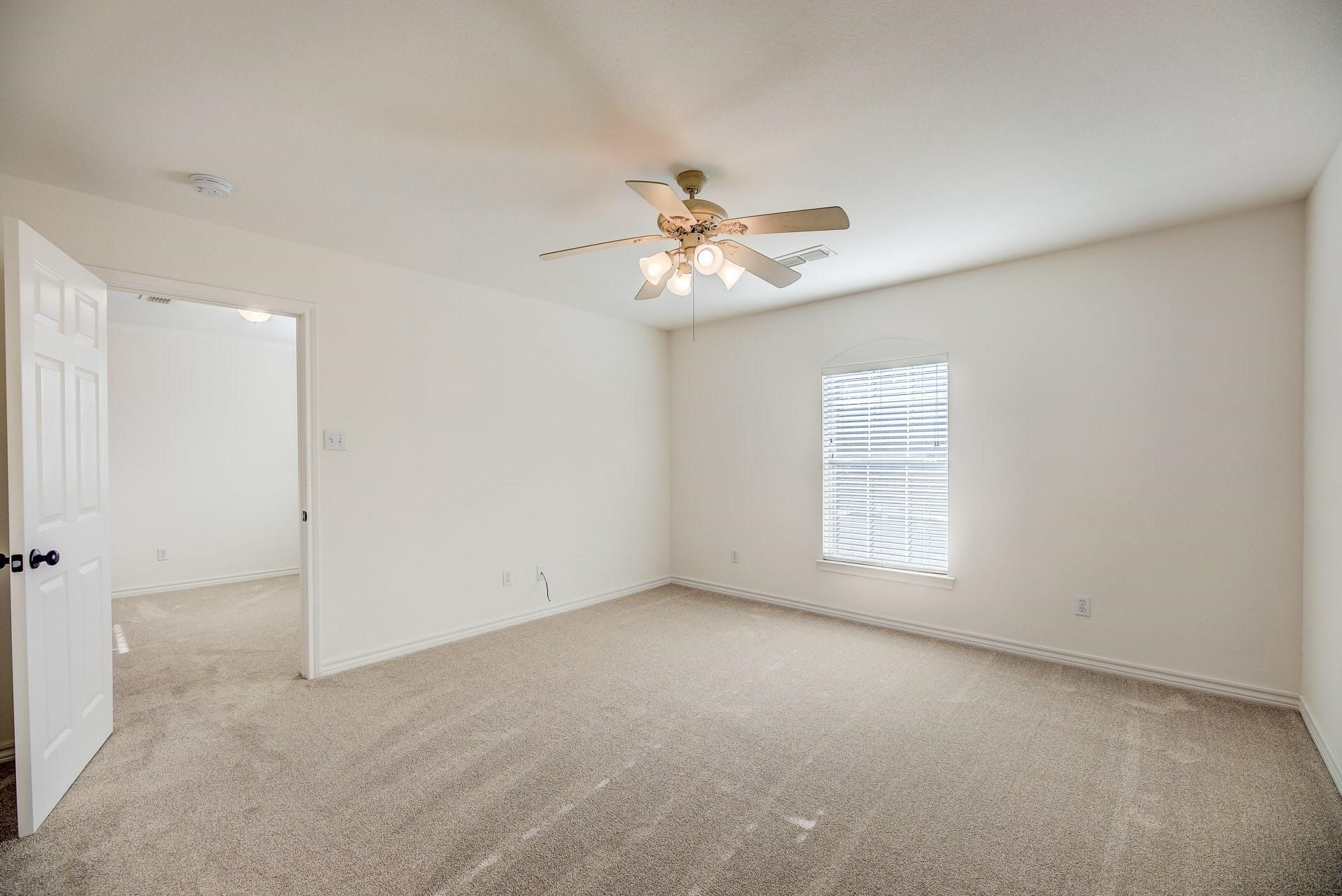 5855 Pecan Chase Benbrook TX 76132