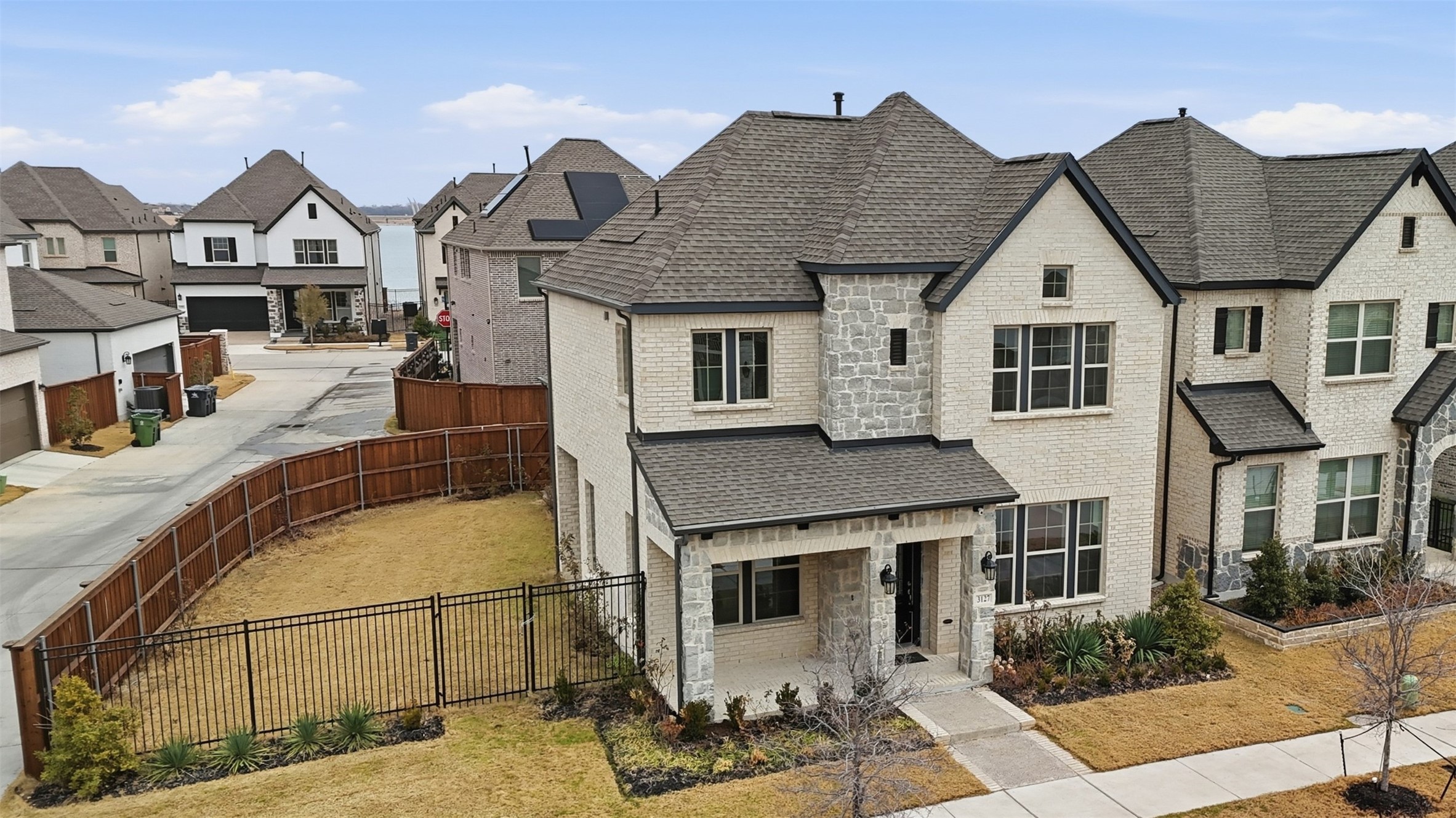 3127 Cliff Swallow Lane Arlington TX 76005