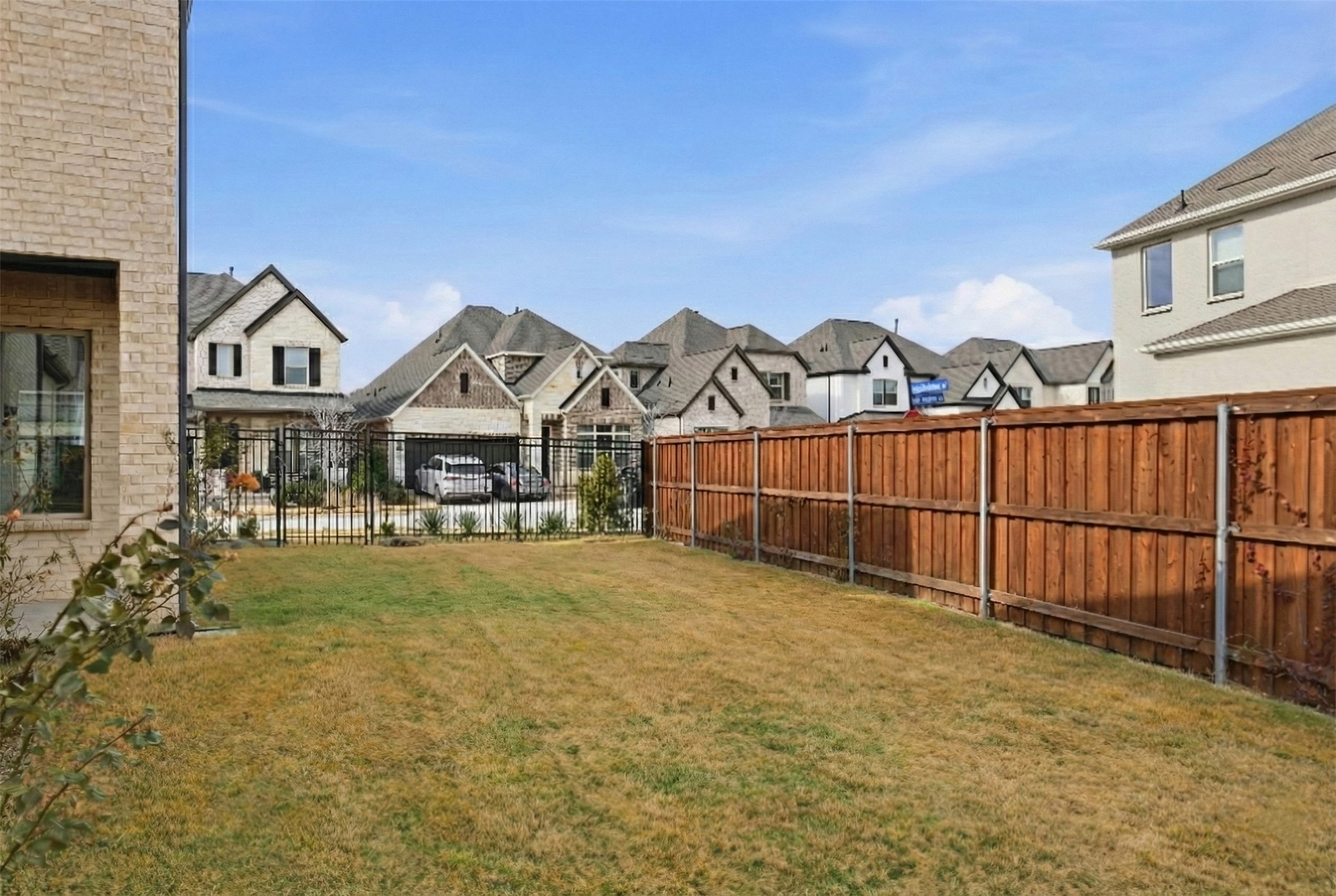3127 Cliff Swallow Lane Arlington TX 76005