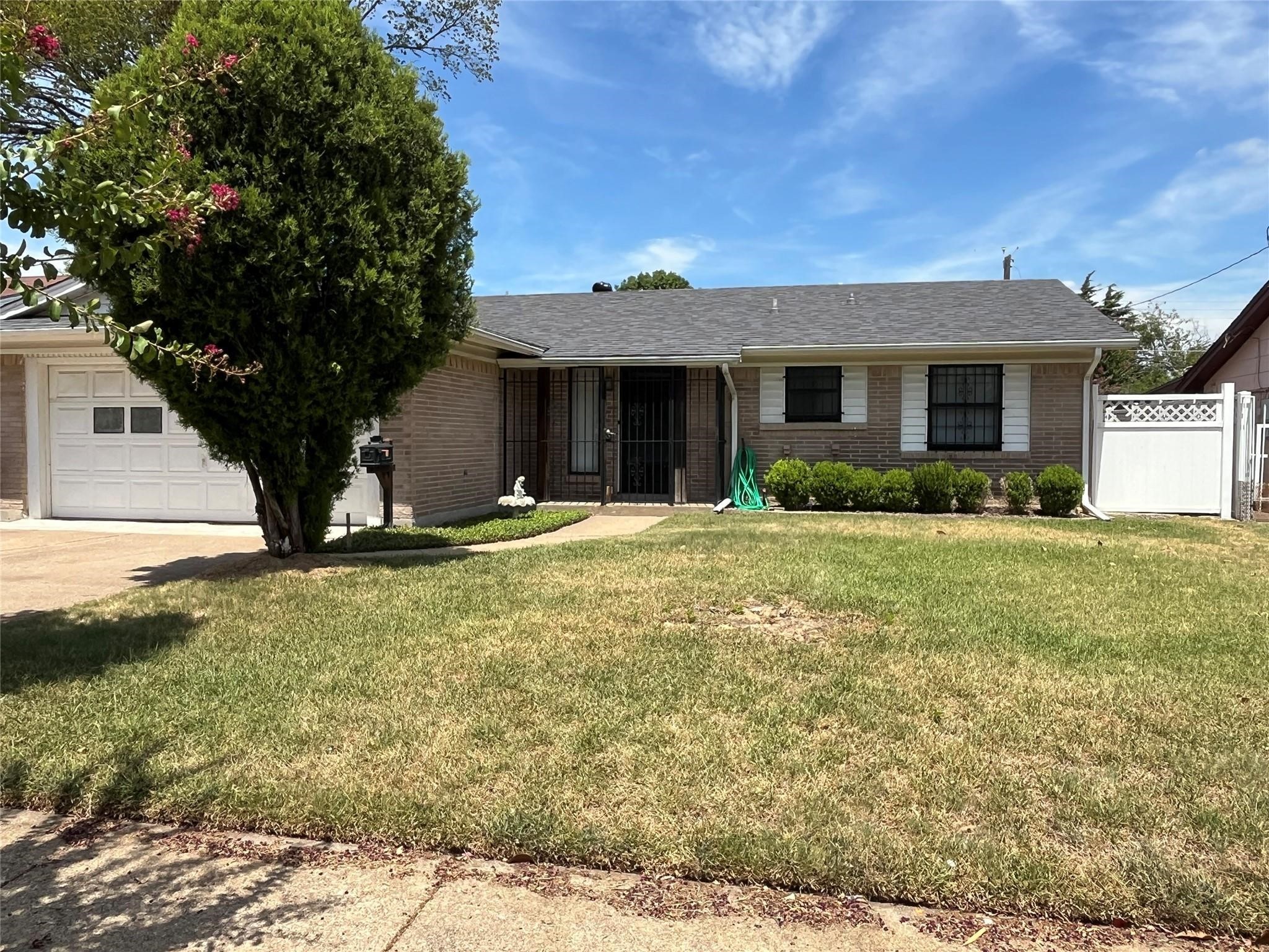 4509 Huntington Drive Garland TX 75042