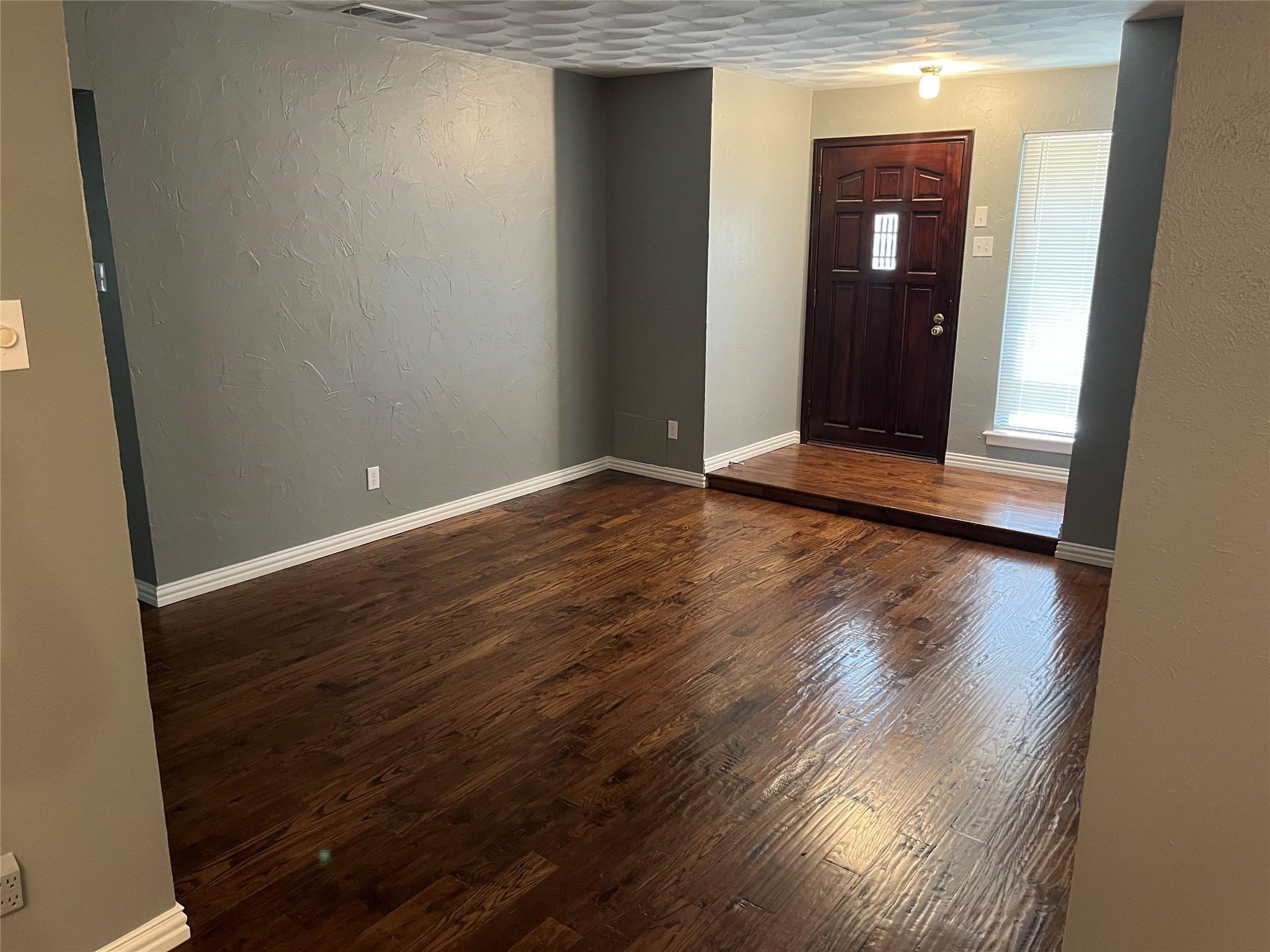 4509 Huntington Drive Garland TX 75042
