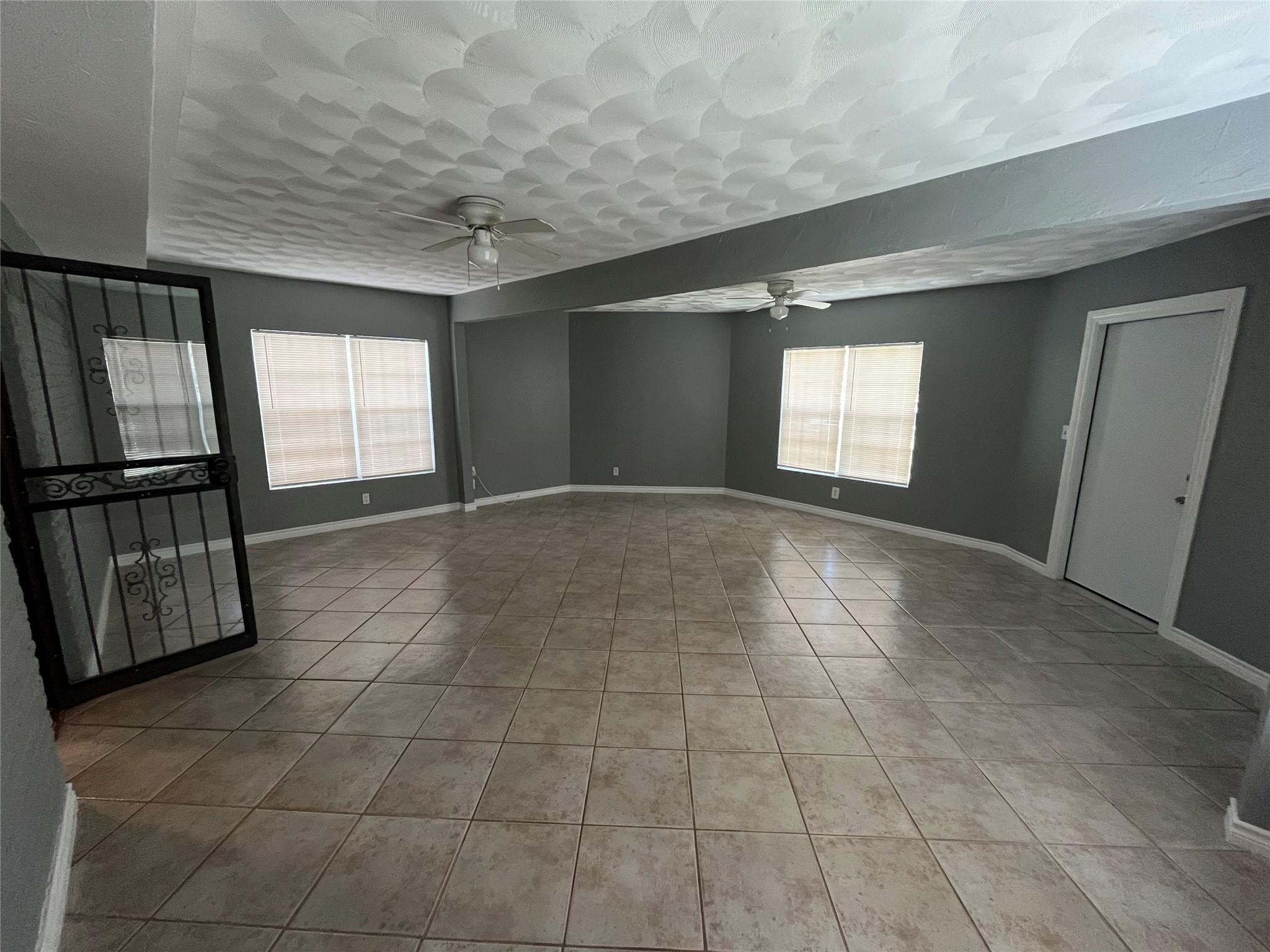 4509 Huntington Drive Garland TX 75042