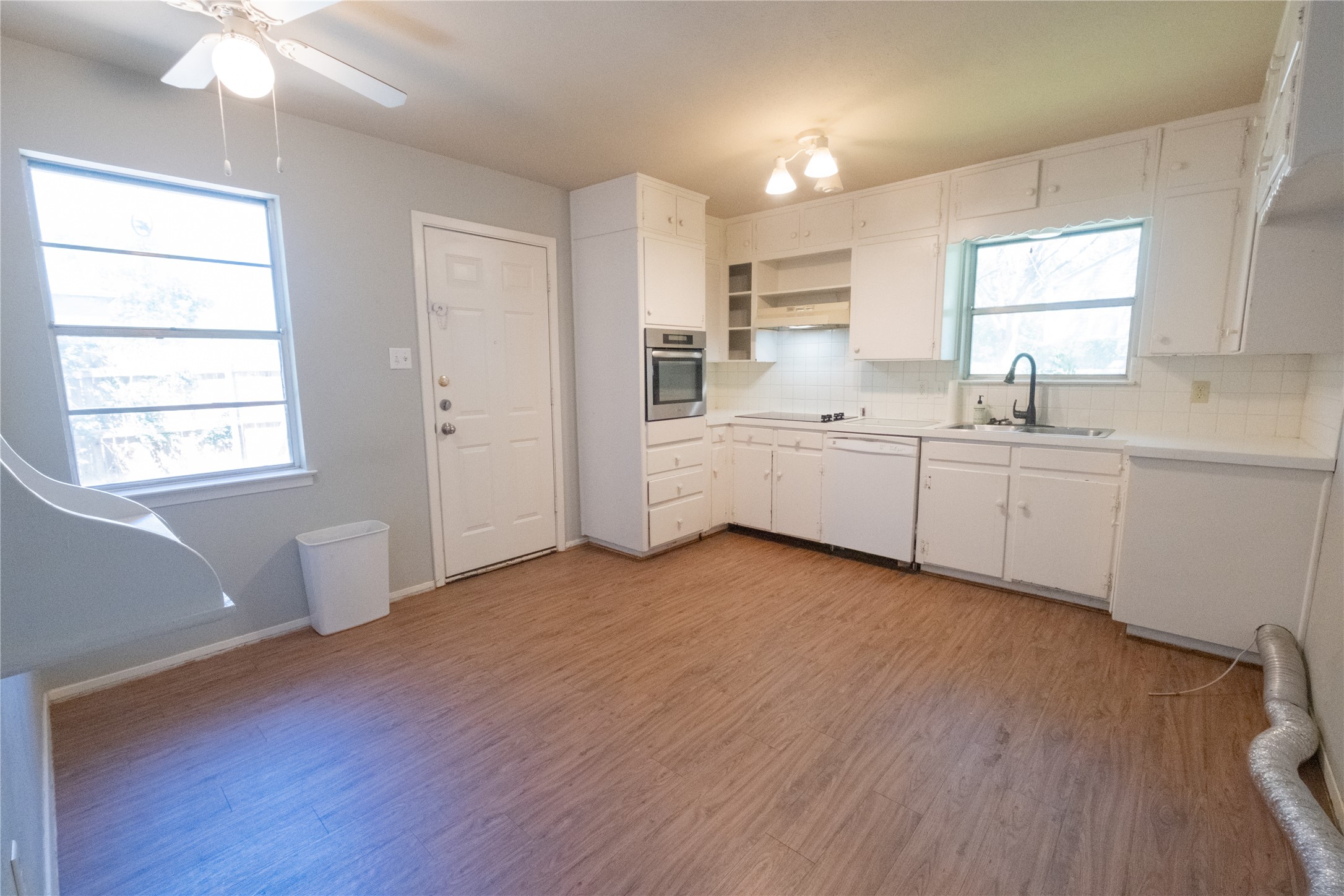 5101 Locke Avenue Fort Worth TX 76107