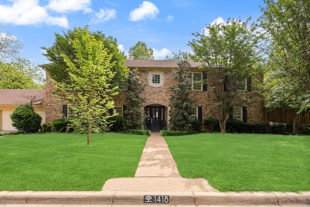 1418 Yakimo Drive Dallas TX 75208