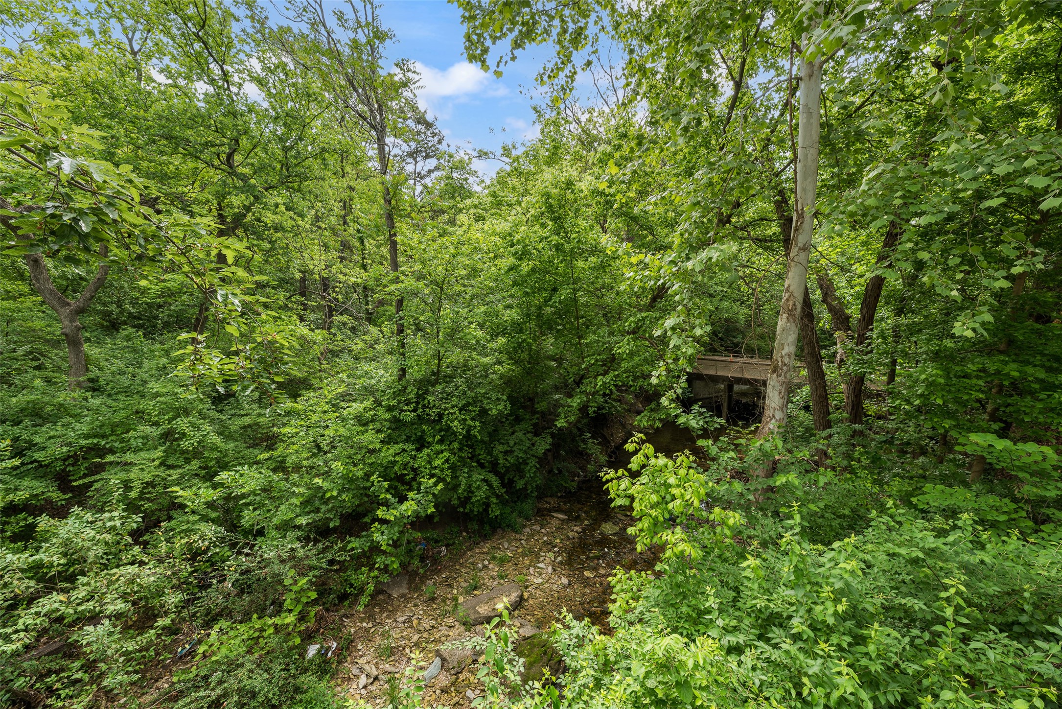 1418 Yakimo Drive Dallas TX 75208