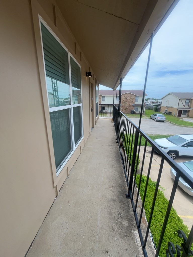 1104 Southmoor Drive Arlington TX 76010