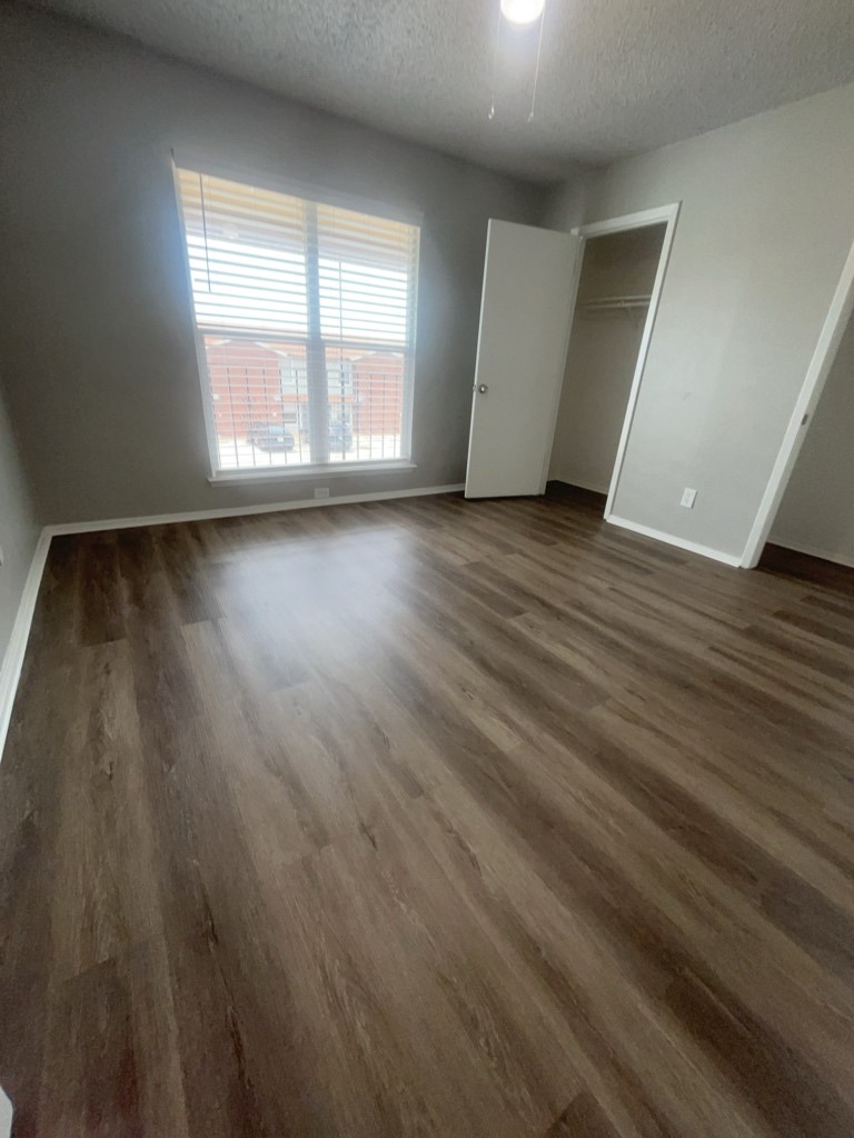 1104 Southmoor Drive Arlington TX 76010
