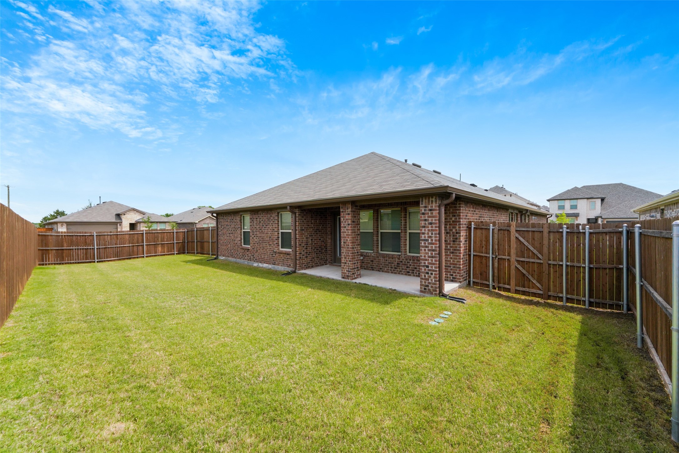 1332 Pierce Lane Royse City TX 75189