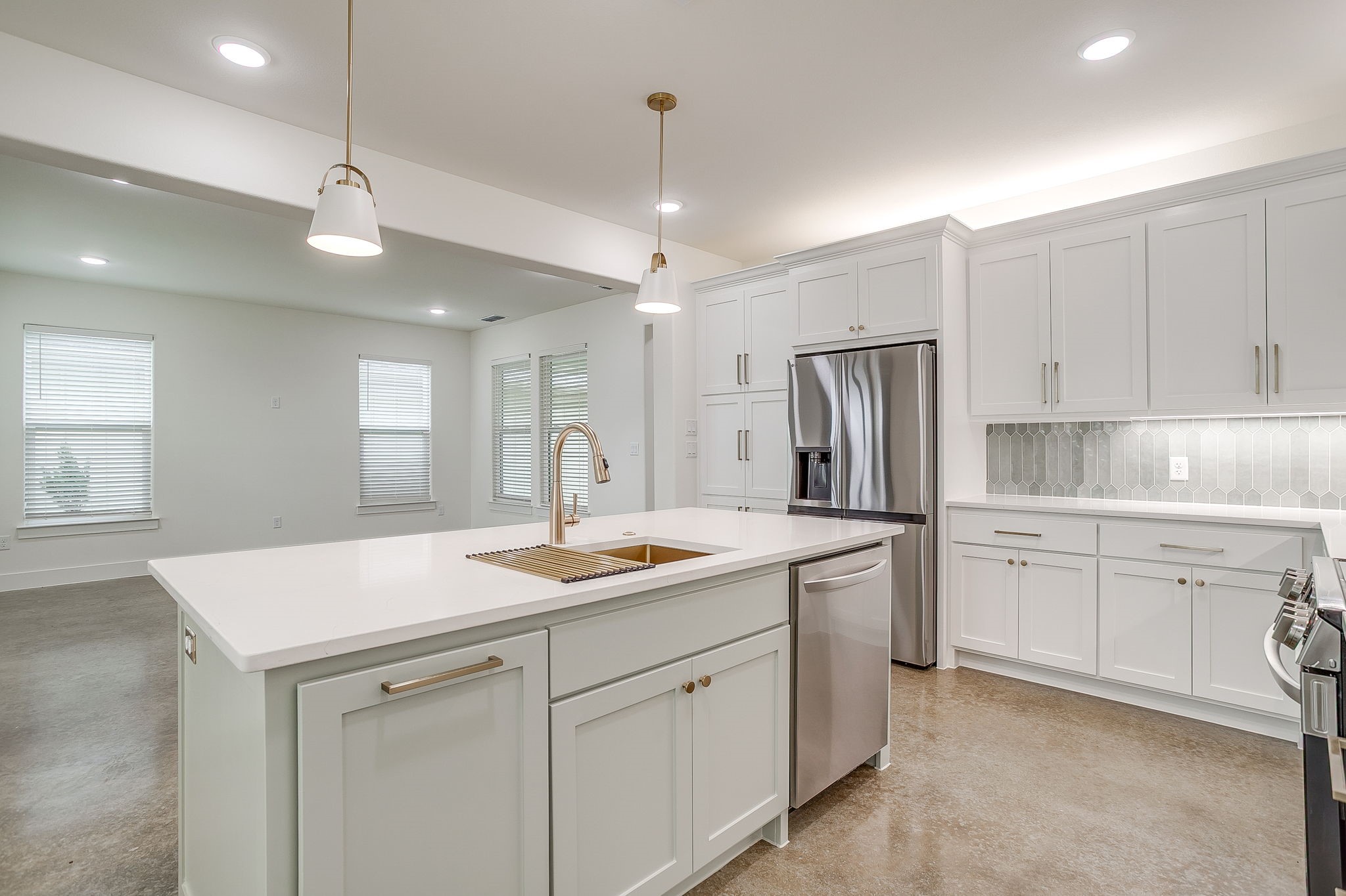 106 Cardinal Woods Court Granbury TX 76049