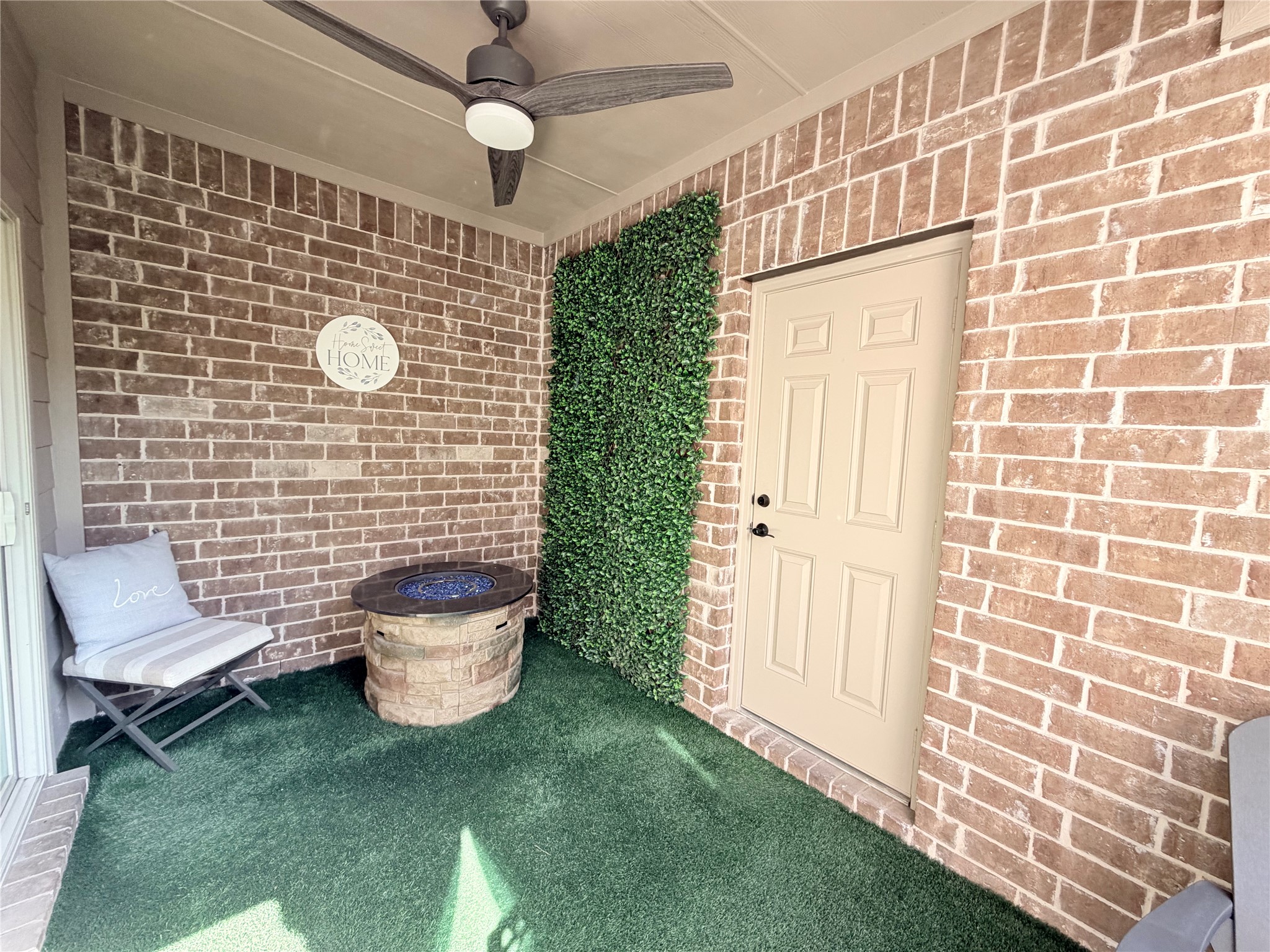 305 Tottenham Court Mckinney TX 75072